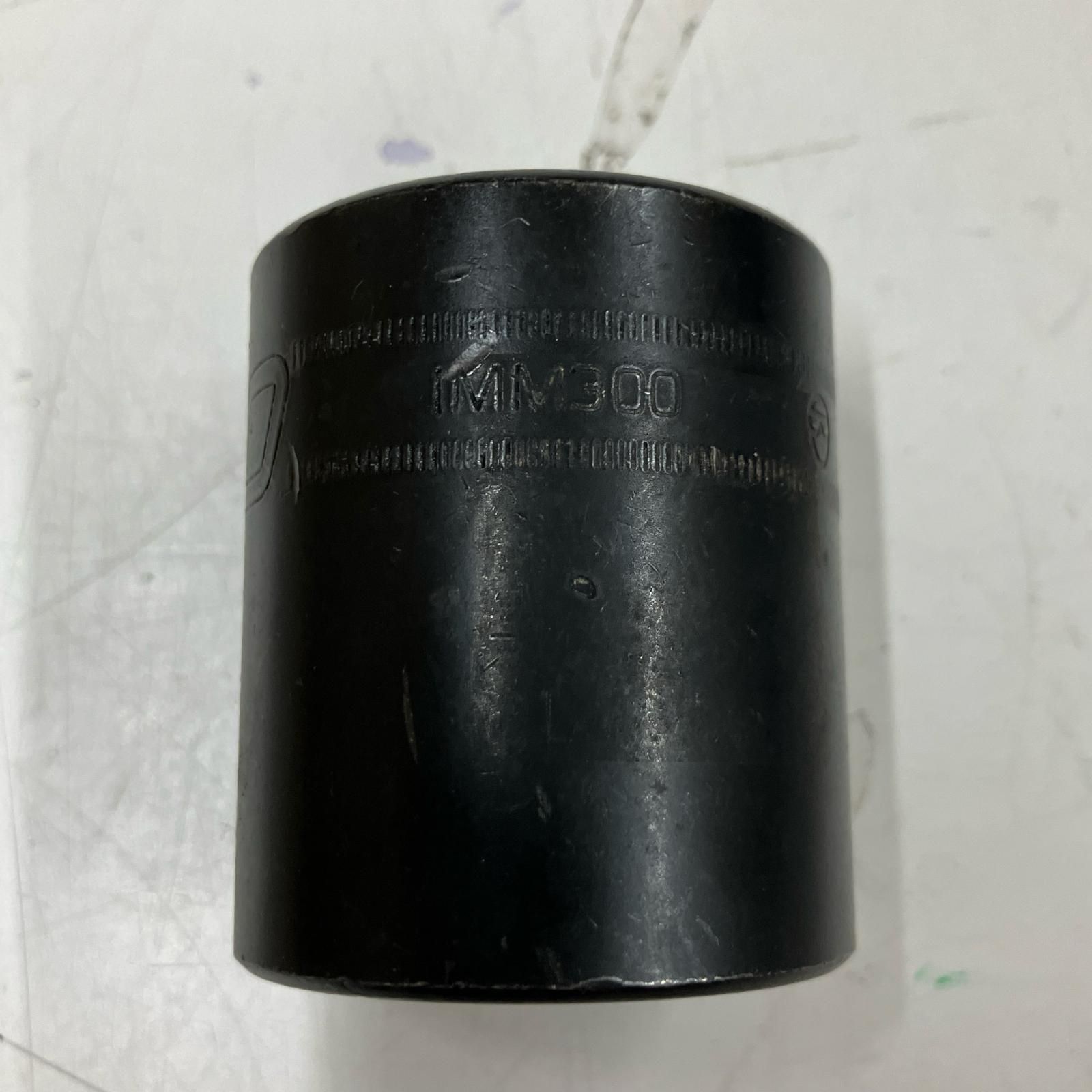 △△Snap-on スナップオン ソケット 1/2ドライブ6ポイントメトリック 30mm IMM300 ブラック