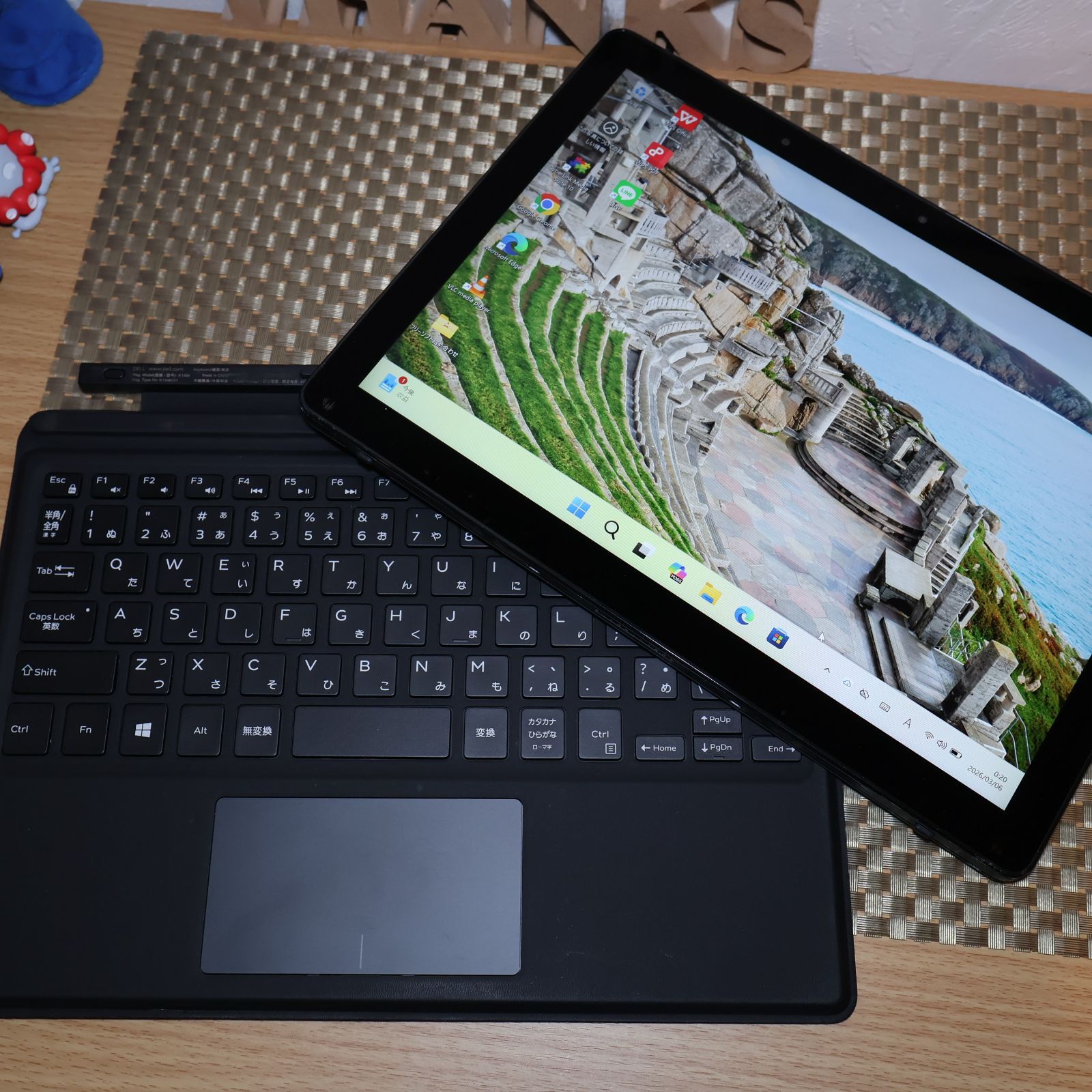 タブレット 2in1タブレットWin11公式対応i5/メ8/SSD/SIMフリー/カメラ