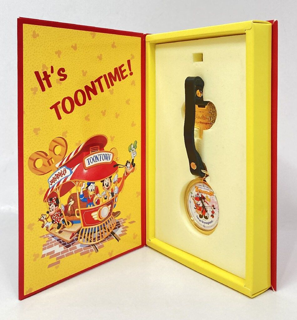 東京ディズニーランド 懐中時計 13th Anniversary TOON TOWN Grand