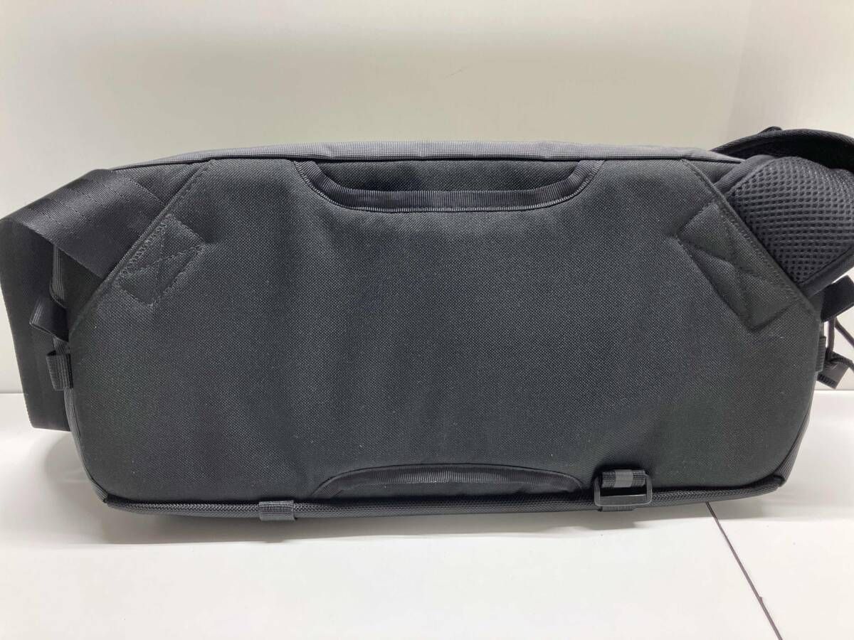 CHROME クローム ショルダーバッグ メッセンジャーバッグ ボディバッグ