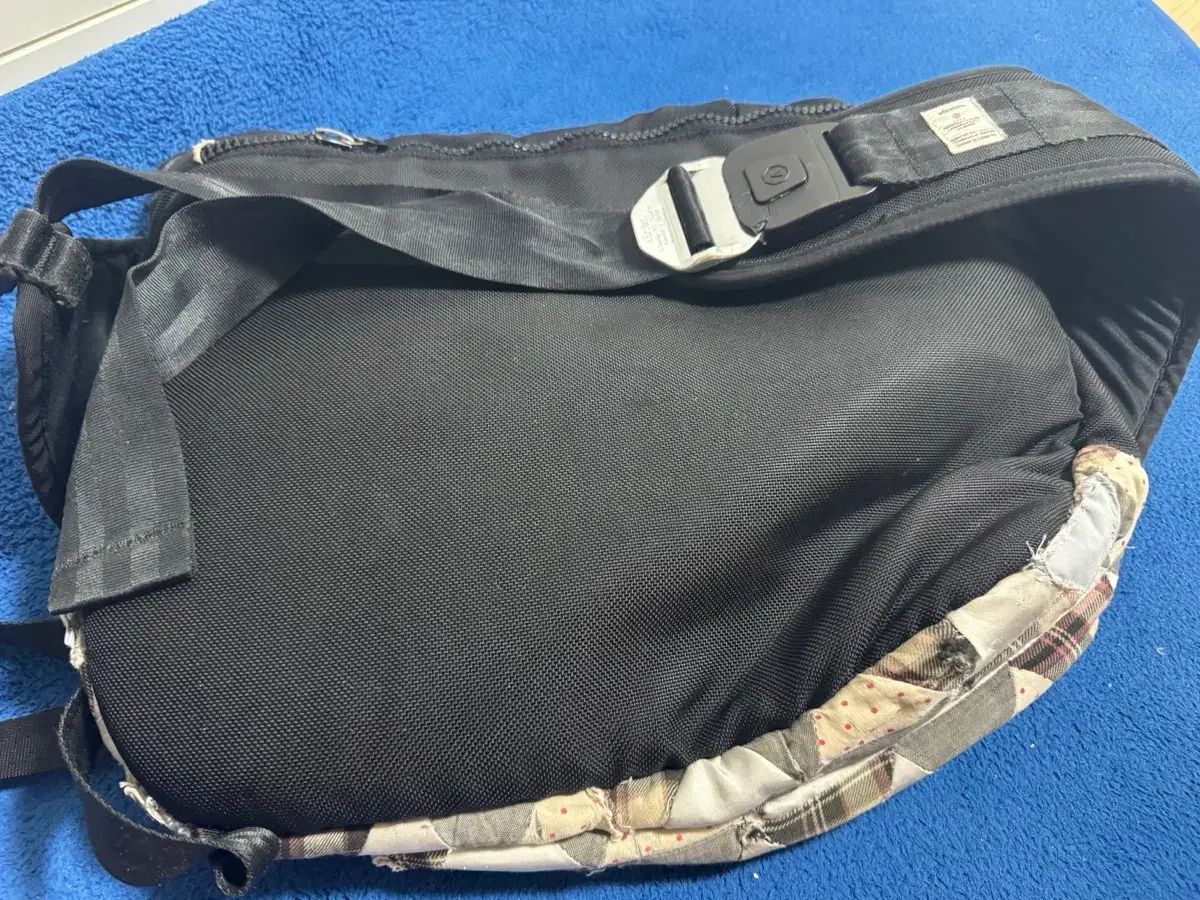 visvim メッセンジャーバッグ ビズビム Ballistic ビズビム バリスティック メッセンジャーバッグ 18L BALLISTIC