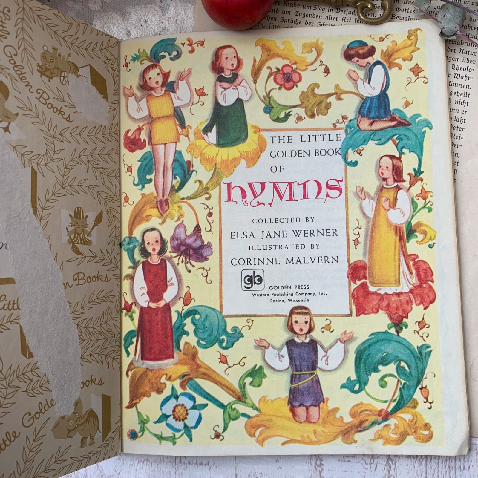 ヴィンテージ 洋書 絵本『 The Little Golden Book of Hymns 』 児童書