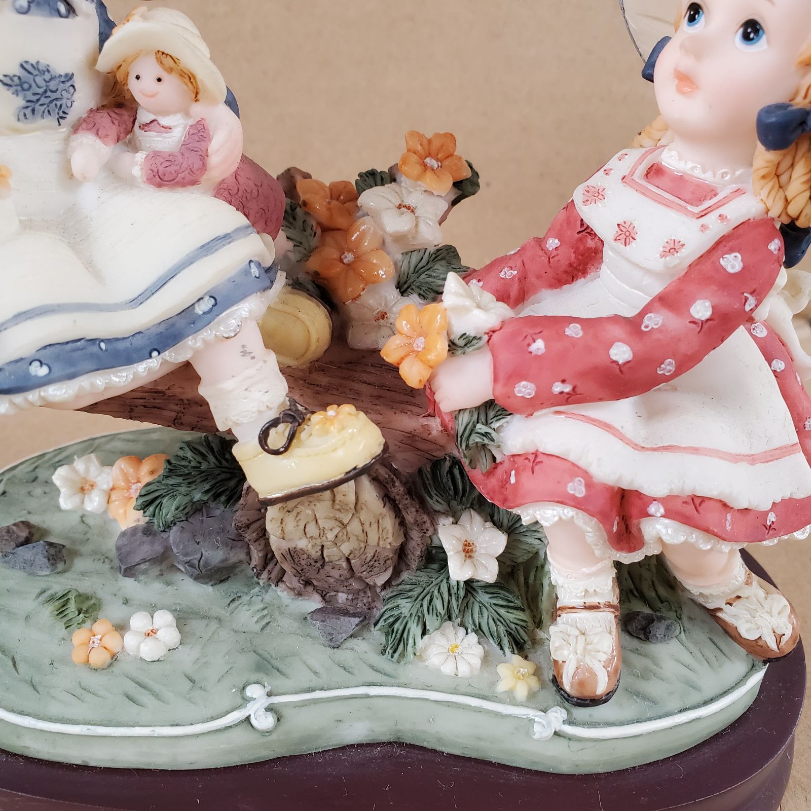 Ricardo Shermani リカルドシェルマニ お花摘み少女 シーソー