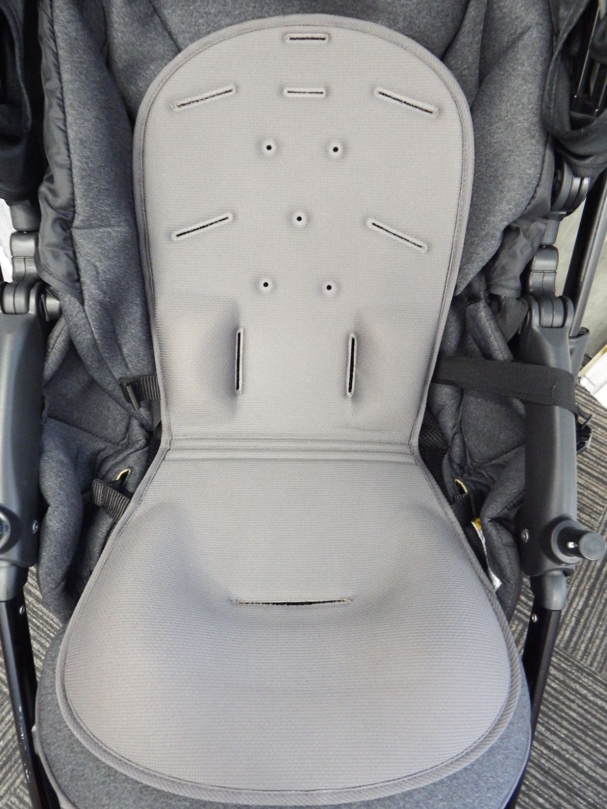 ベビーカー コンビ