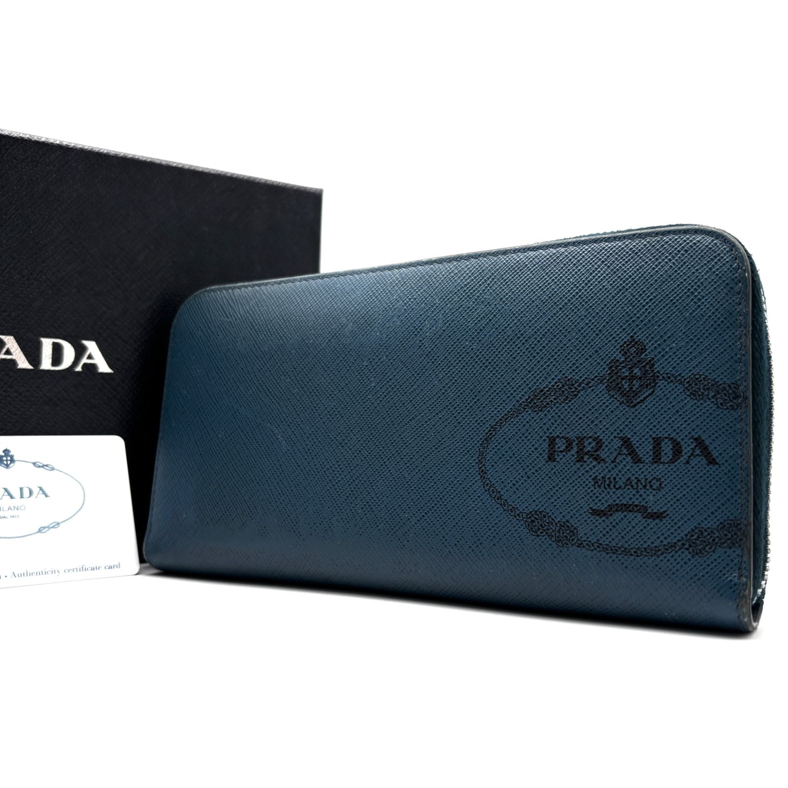 正規品 PRADA プラダ 長財布 サフィアーノレザー ラウンドジップ