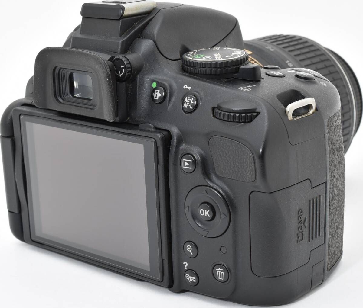 J23[6982]13☆ほぼ未使用☆ ニコン Nikon D5100 ボディ 18-55mm VR