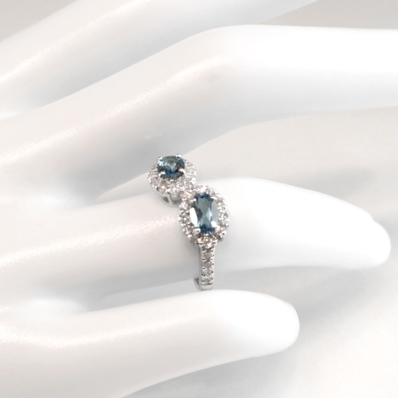 期間限定値下げ中※5月末迄】?新品 プラチナ PT アクアマリン【0.68ct 