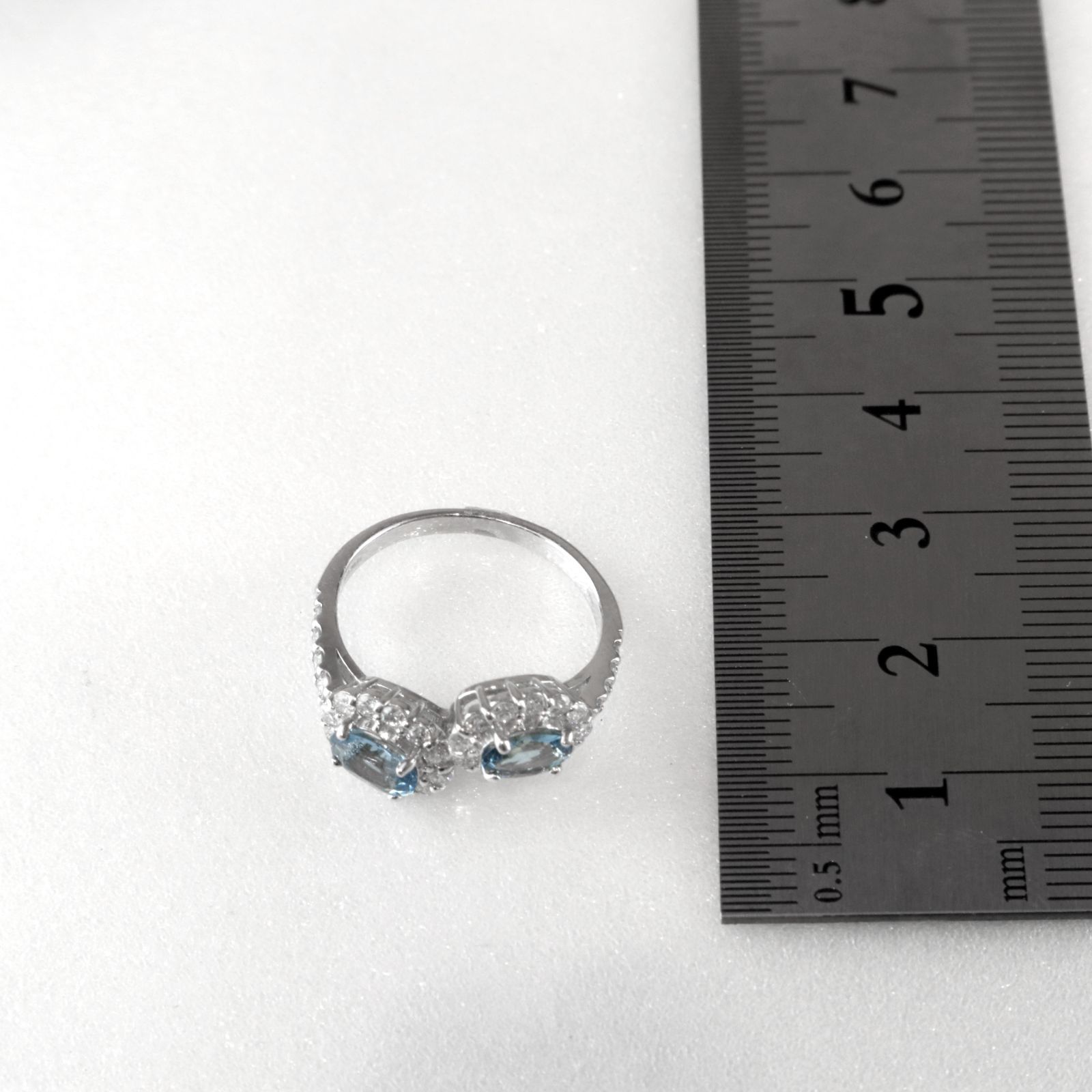 期間限定値下げ中※5月末迄】?新品 プラチナ PT アクアマリン【0.68ct 