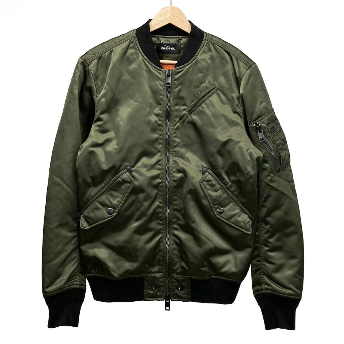 DIESEL(ディーゼル) ブルゾン サイズS メンズ - カーキ×黒 長袖/MA-1