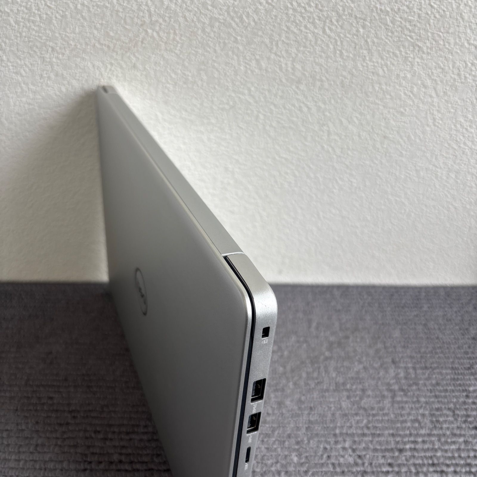 DELL inspiron 5370 i5/8GB/SSD256GB 指紋認証 - メルカリ