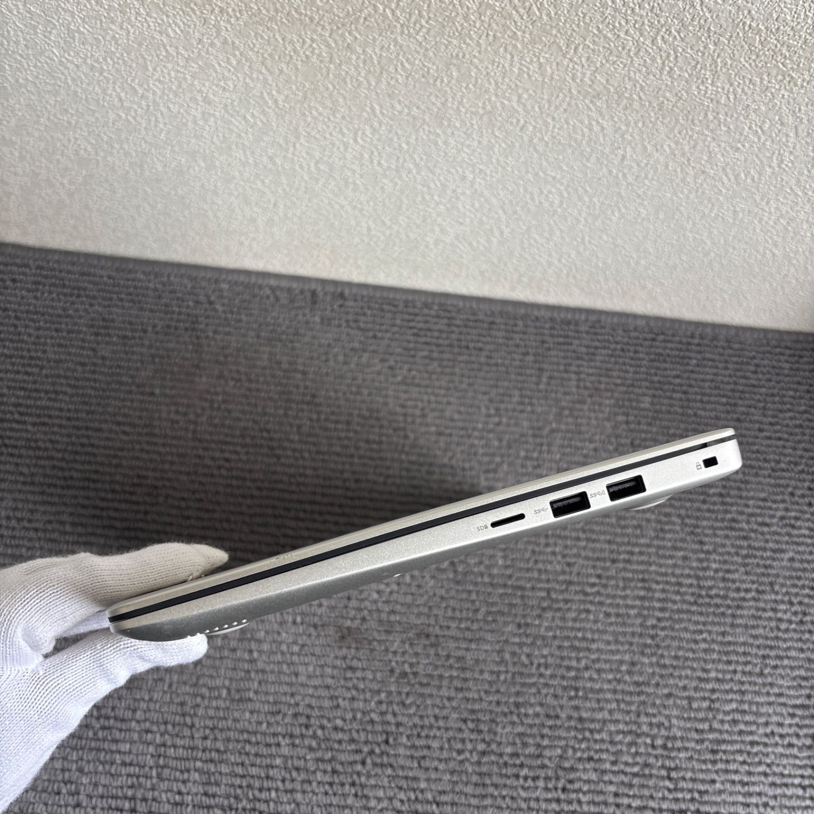 DELL inspiron 5370 i5/8GB/SSD256GB 指紋認証 - メルカリ