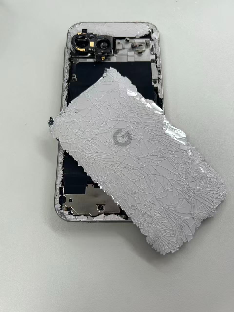 ジャンク品】Google Pixel 9 ポーセリン - メルカリ