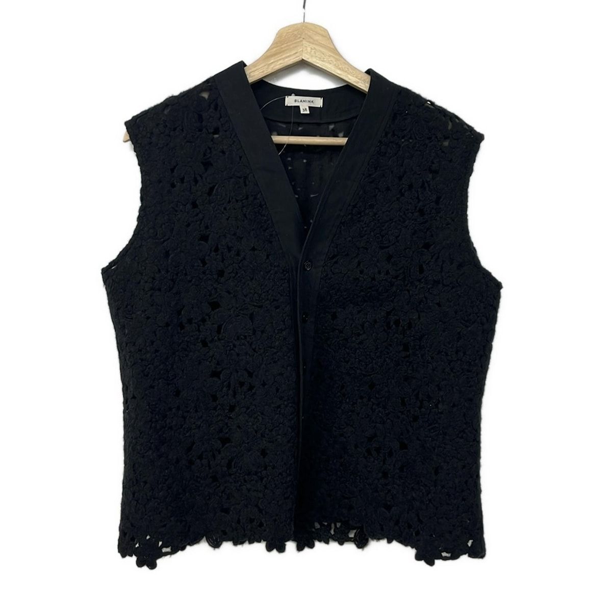 BLAMINK(ブラミンク) ベスト サイズ38 M レディース美品 - 黒 フラワー