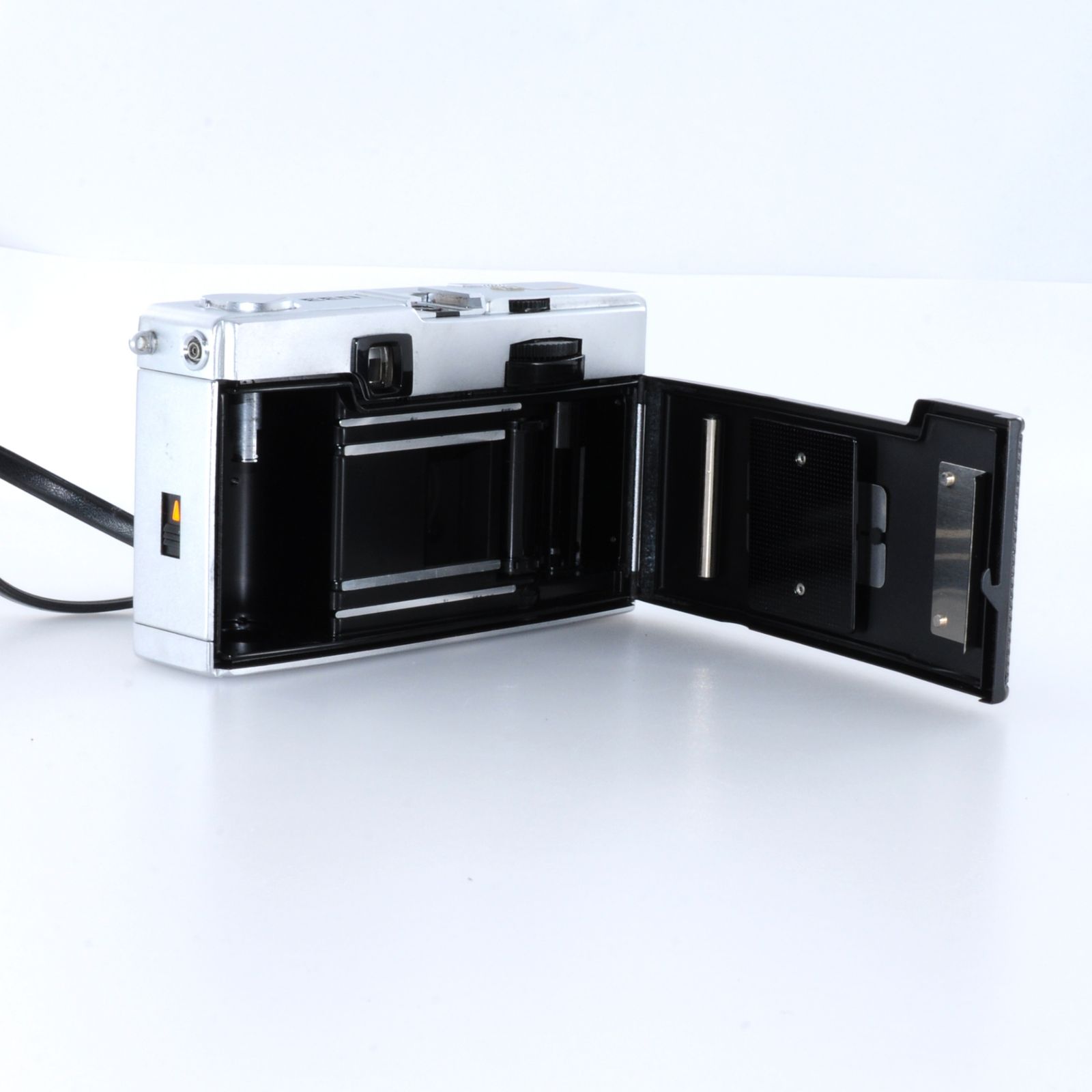 オリンパス】OLYMPUS-PEN EED ハーフサイズフィルムカメラ Zuiko 32mm