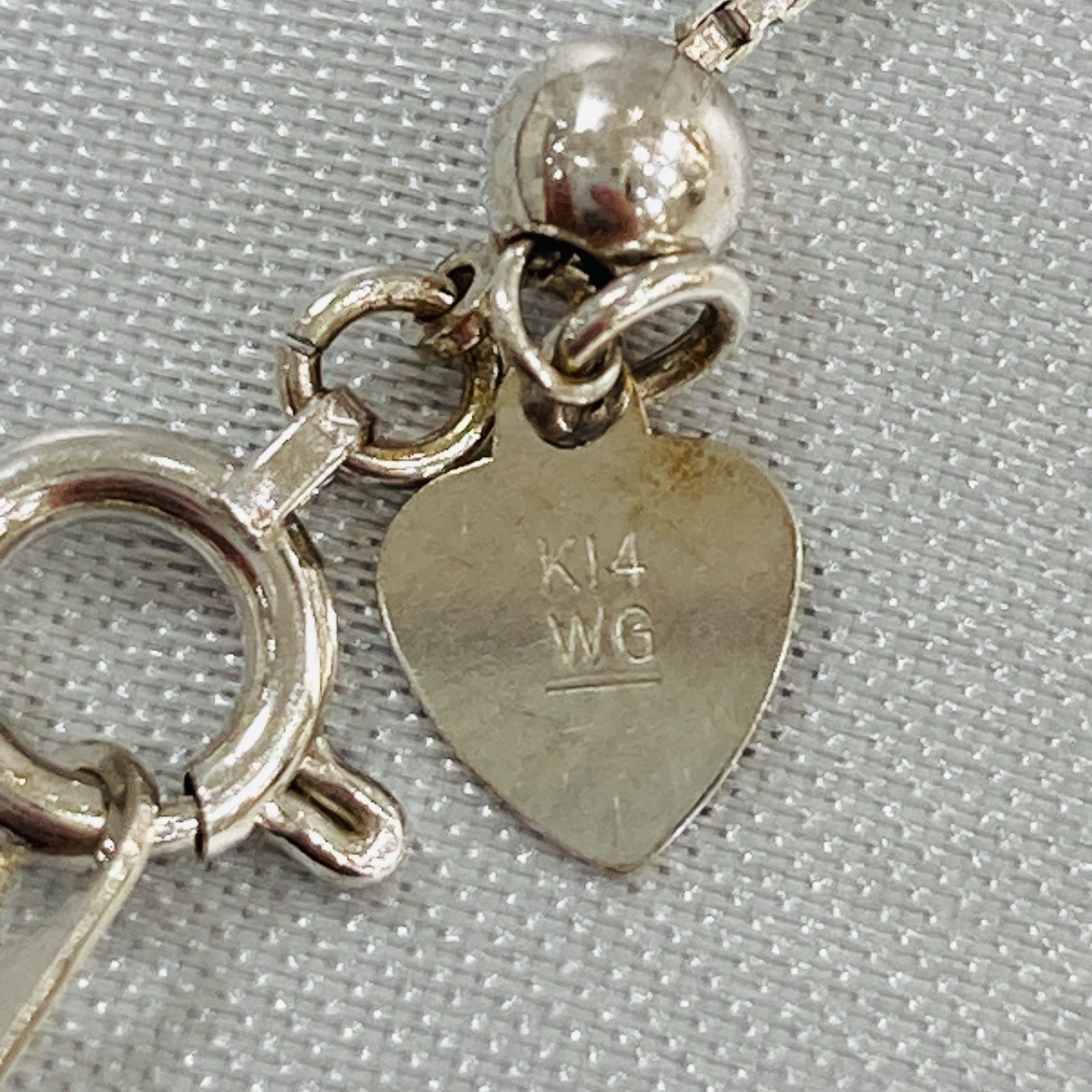 A【ブラックダイヤモンド】K14WG 30.65カラット ネックレス 品質証明書