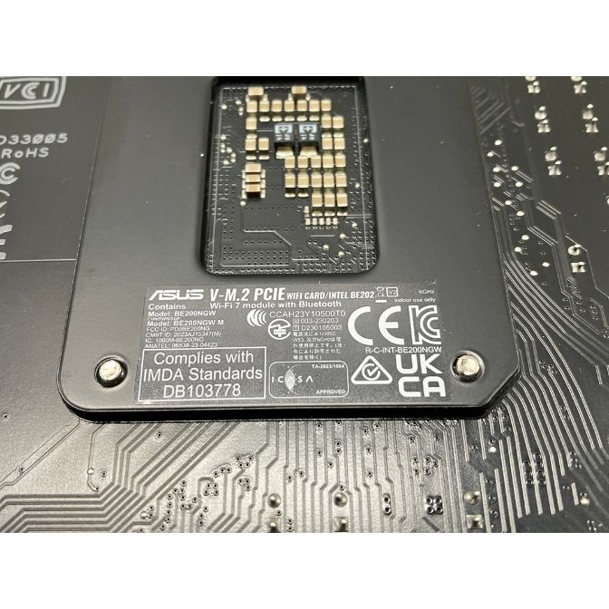 ASUS ROG STRIX Z790-F GAMING WIFI II マザーボード エイスース PC