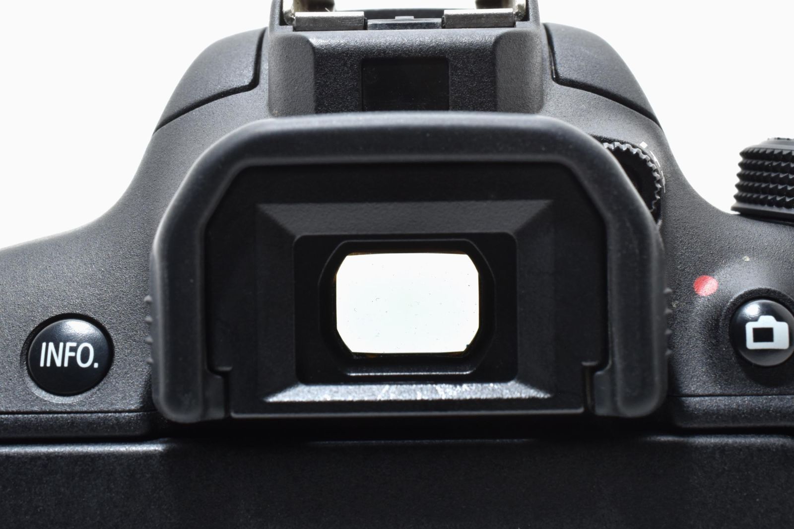 B24[7403]15 キヤノン Canon EOS Kiss X7i ボディ 【ショット数 39