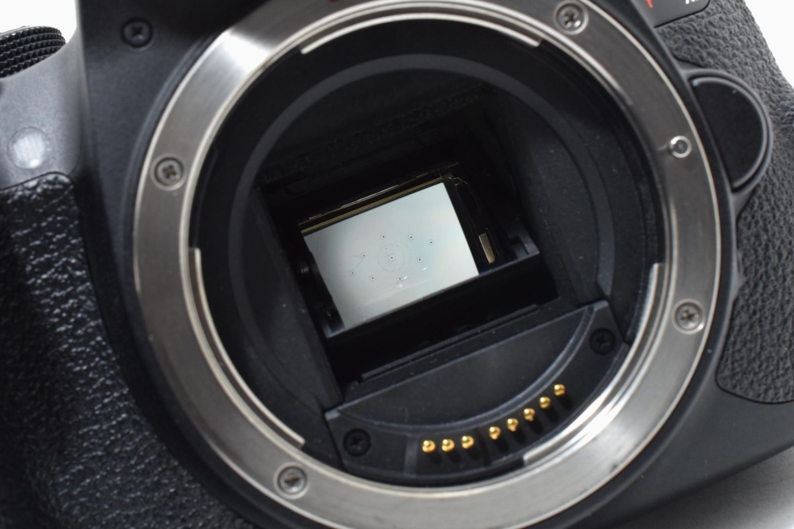 B24[7403]15 キヤノン Canon EOS Kiss X7i ボディ 【ショット数 39