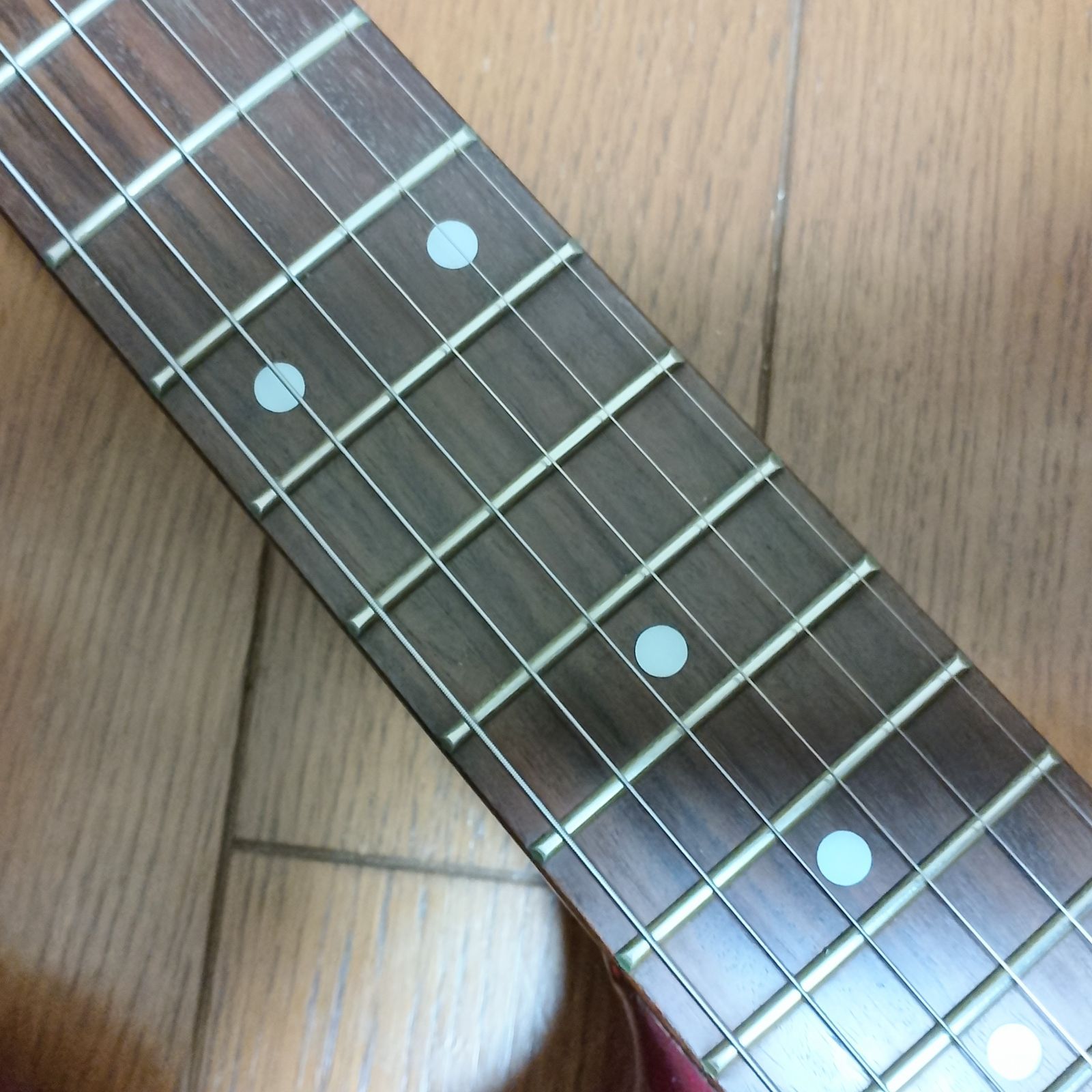 美品 PhotoGenic ストラトキャスタータイプ エレキギター 弦は新品