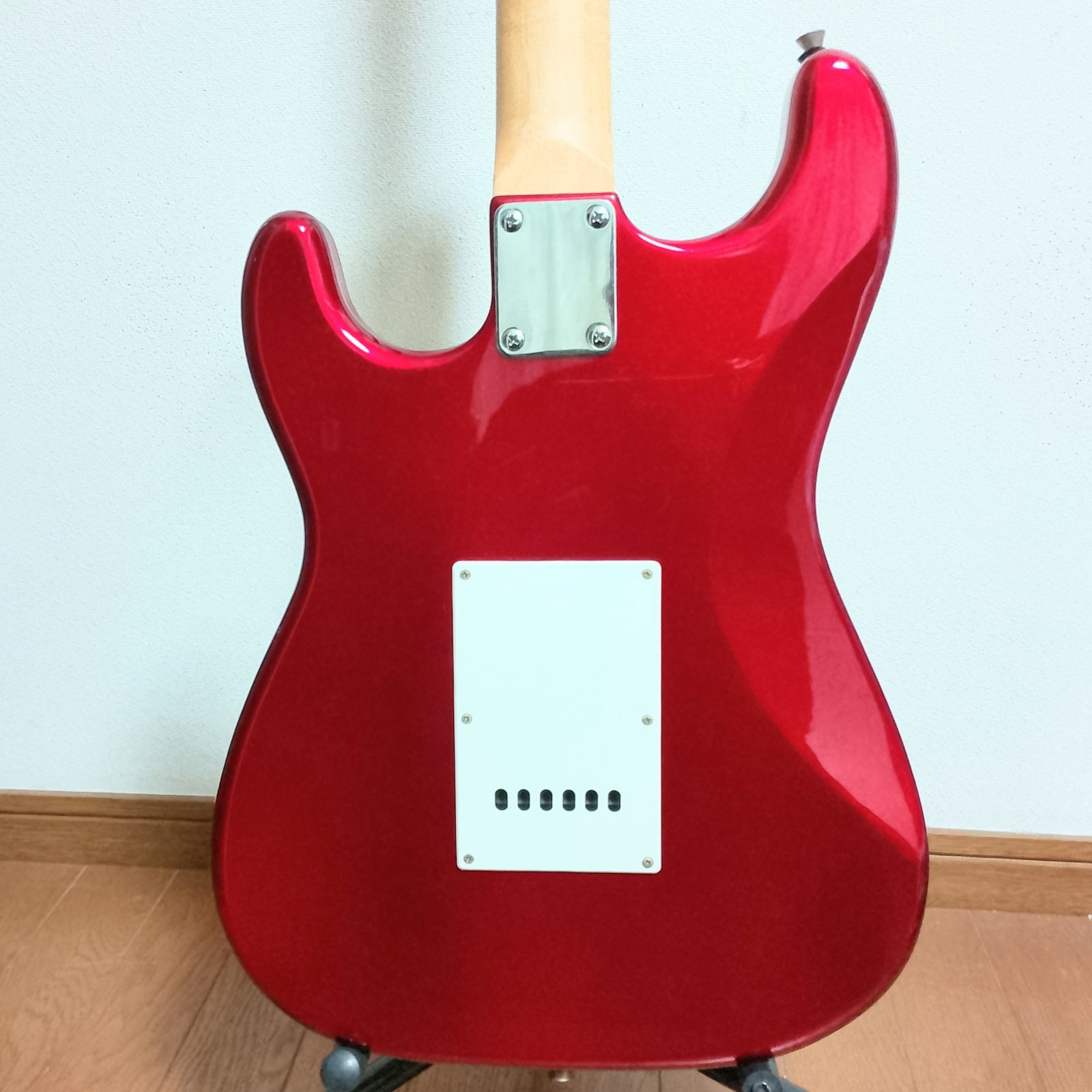 美品 PhotoGenic ストラトキャスタータイプ エレキギター 弦は新品