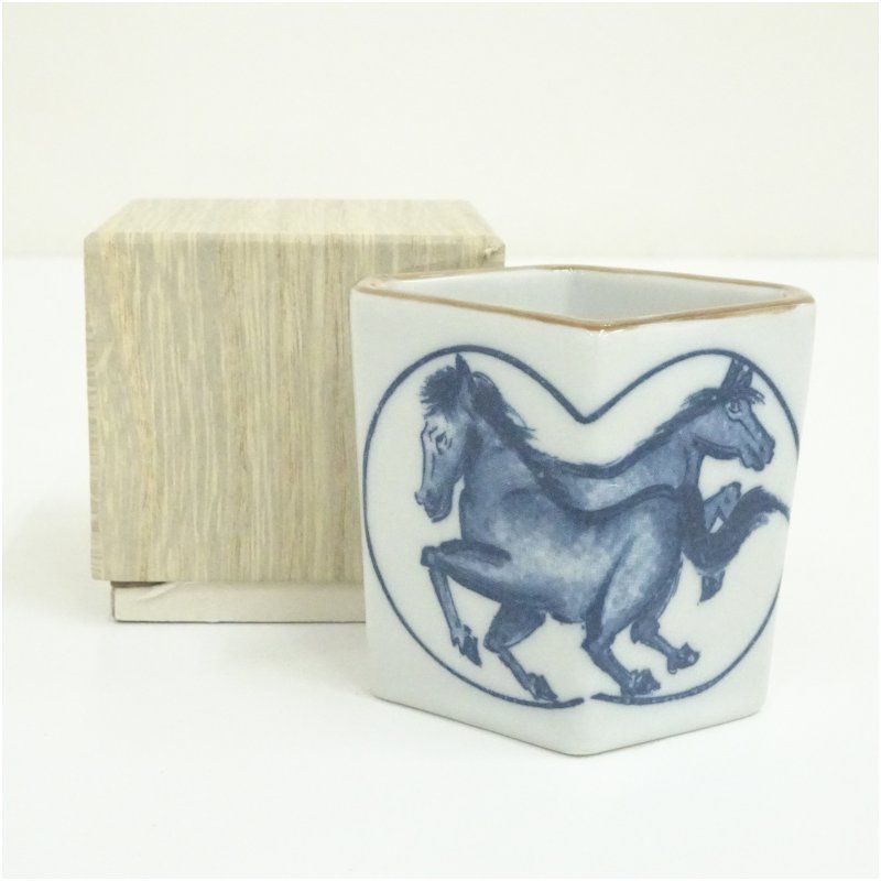 染付菱馬蓋置（紙箱） 蓋置き 茶道 道具 茶道具 おしゃれ ふたおき