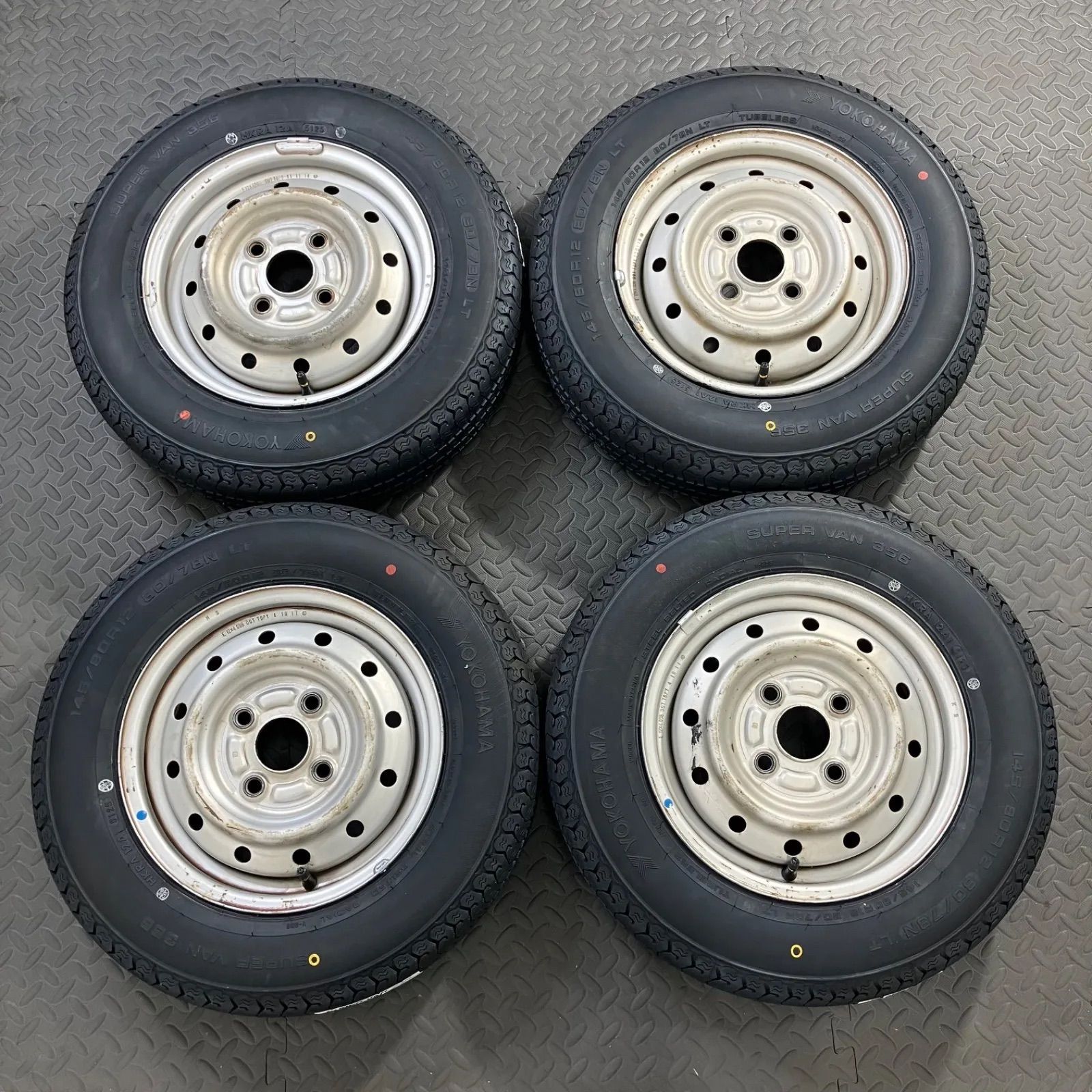 軽貨物用夏タイヤSUPER VAN 356 145⁄80R12 4本セット Yokohama