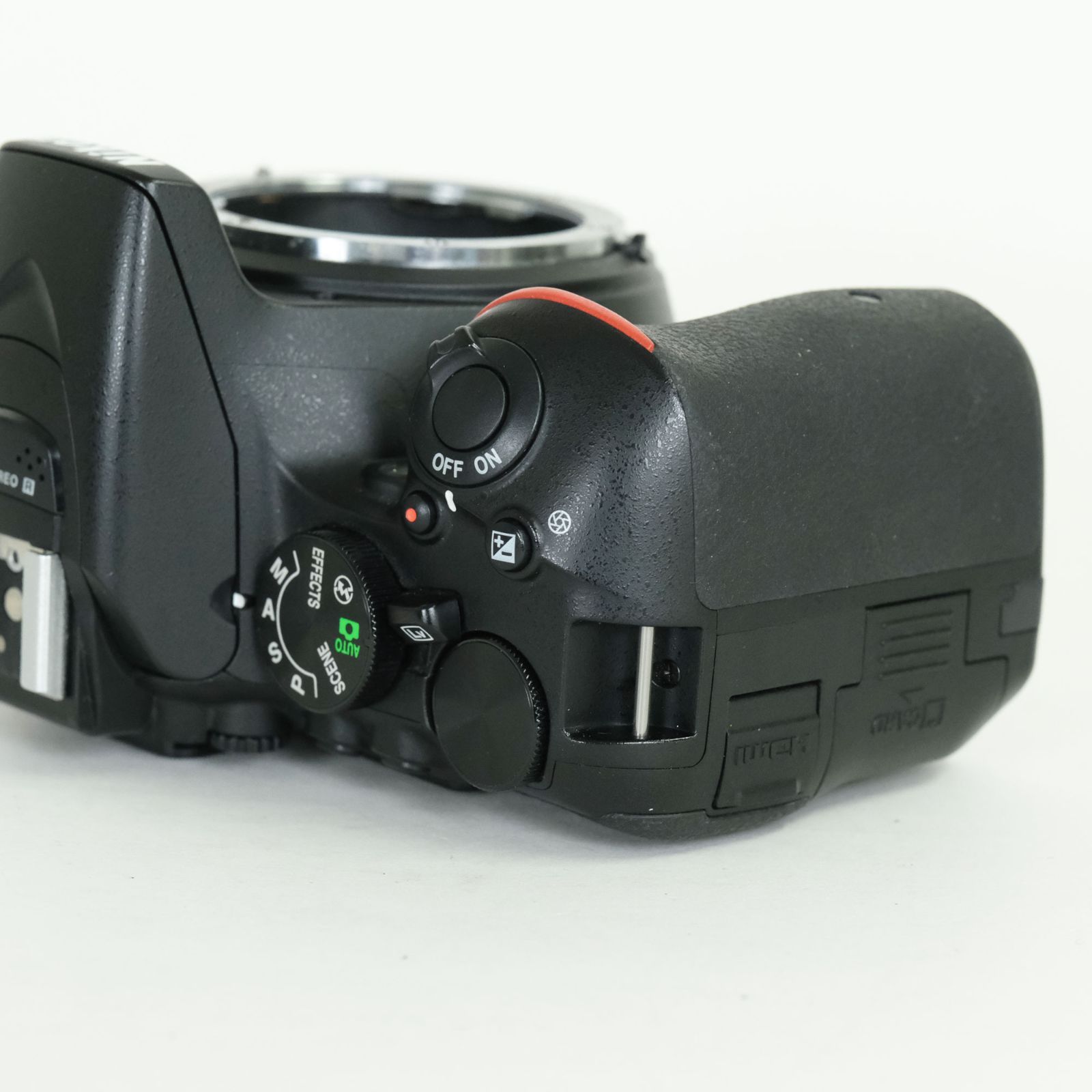 良品 | シャッター数8,190回] Nikon D5500 | Nikon Fマウント - メルカリ