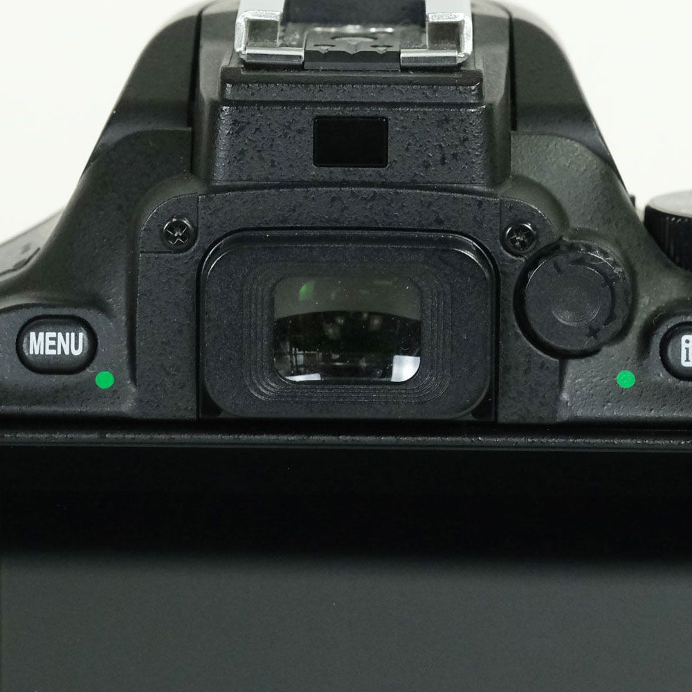 良品 | シャッター数8,190回] Nikon D5500 | Nikon Fマウント - メルカリ