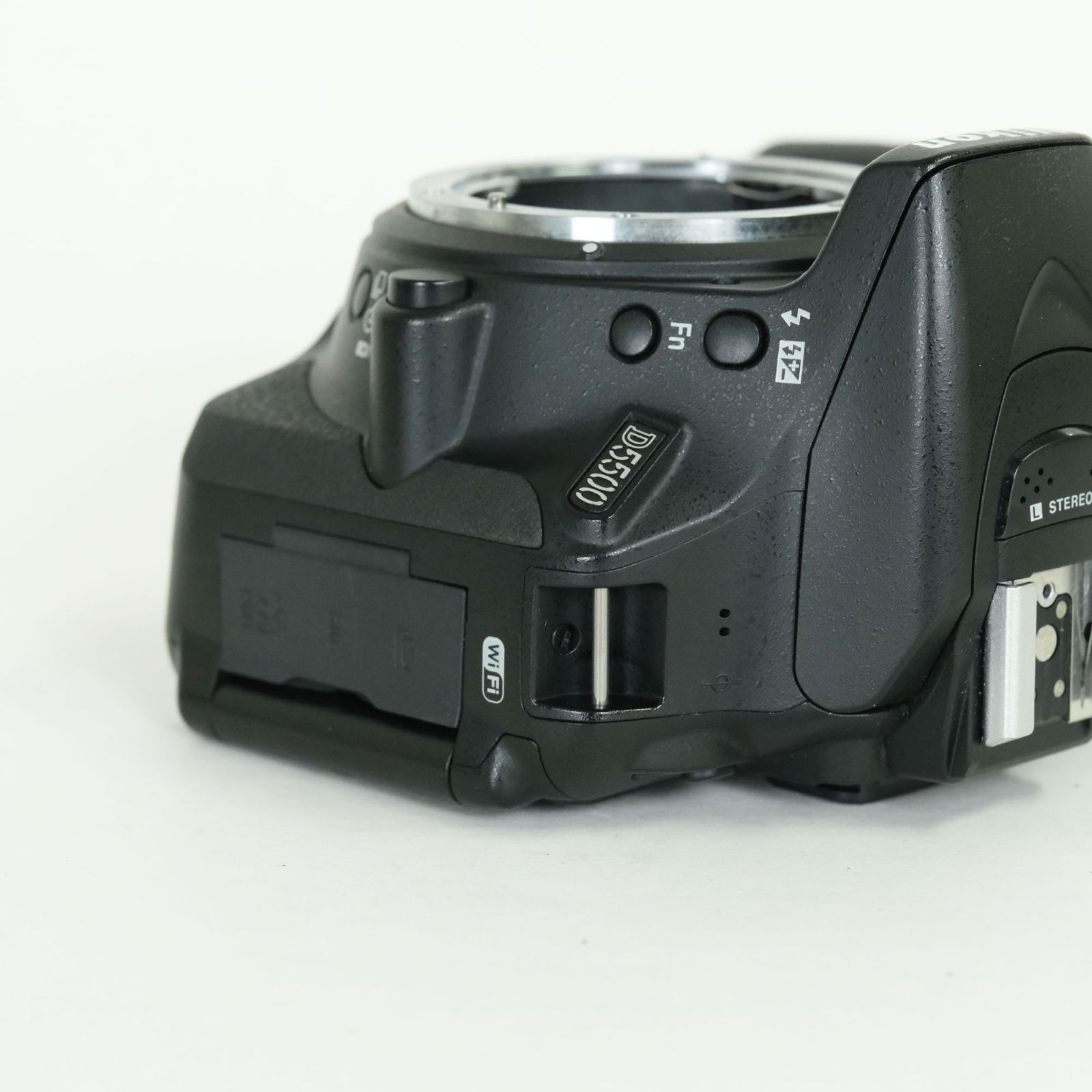 良品 | シャッター数8,190回] Nikon D5500 | Nikon Fマウント - メルカリ