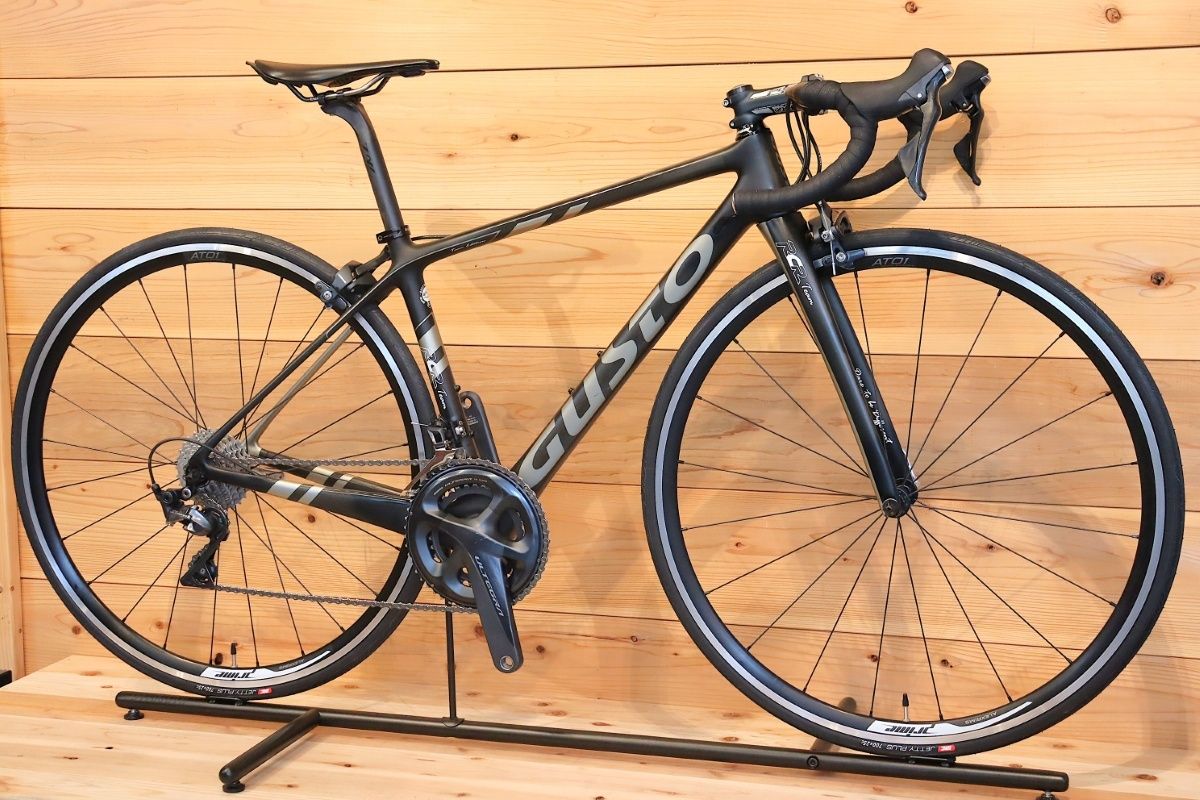 グスト GUSTO RCR TEAM EDITION LEGEND 2019モデル Mサイズ シマノ 