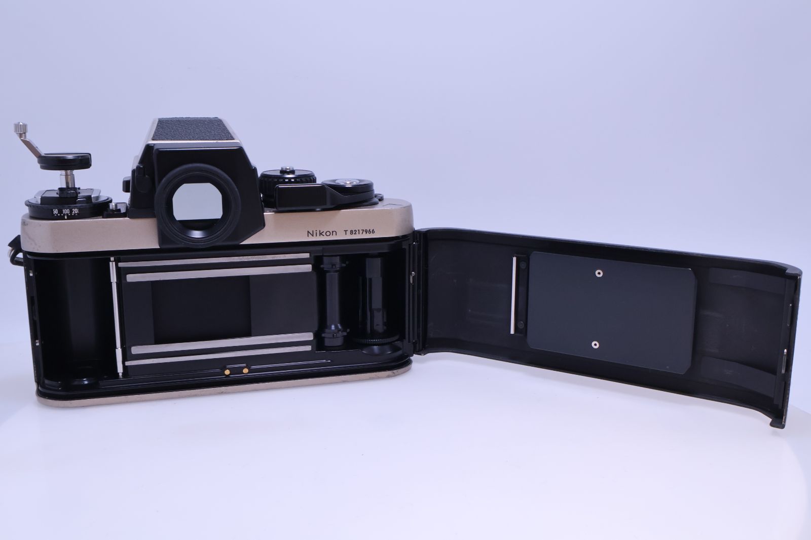 UCSにて点検済 美品】Nikon F3 T ボディ チタンカラー フィルムカメラ