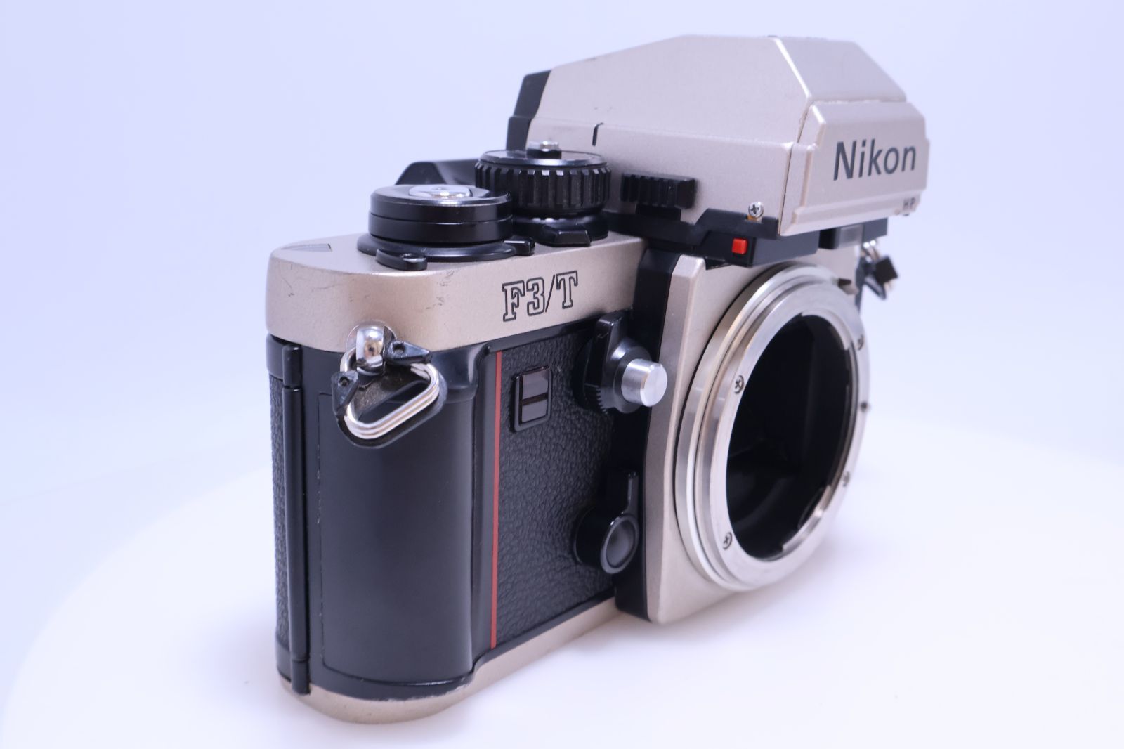 UCSにて点検済 美品】Nikon F3 T ボディ チタンカラー フィルムカメラ