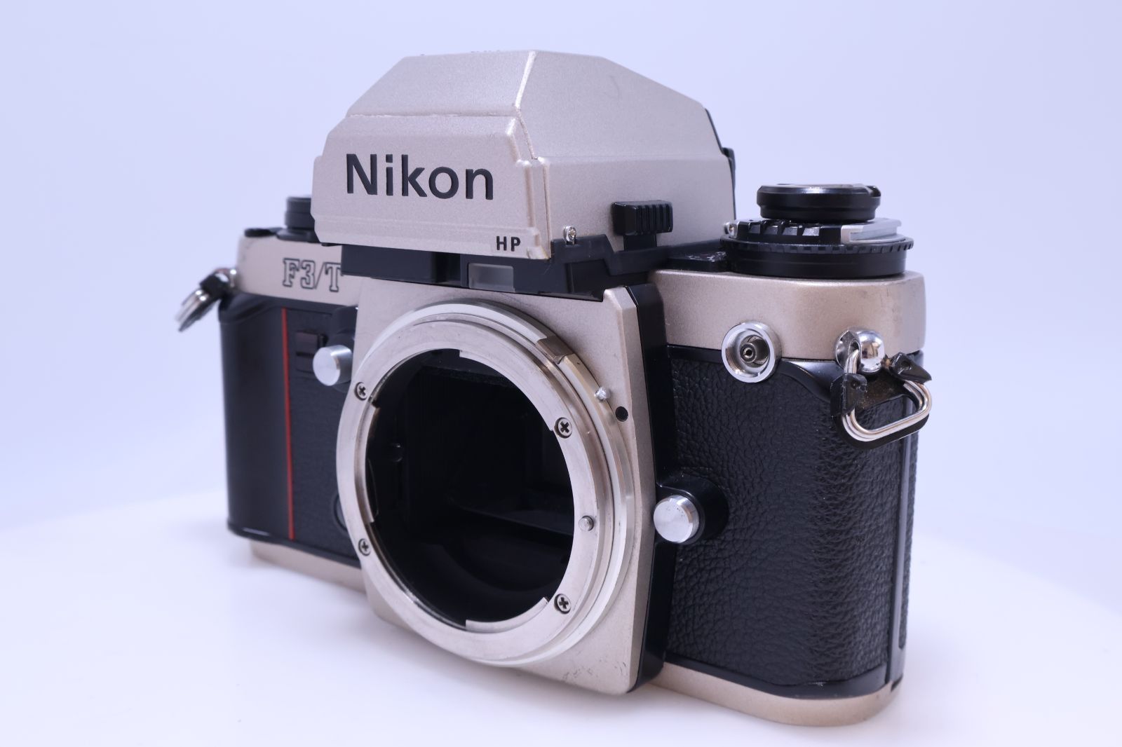 UCSにて点検済 美品】Nikon F3 T ボディ チタンカラー フィルムカメラ