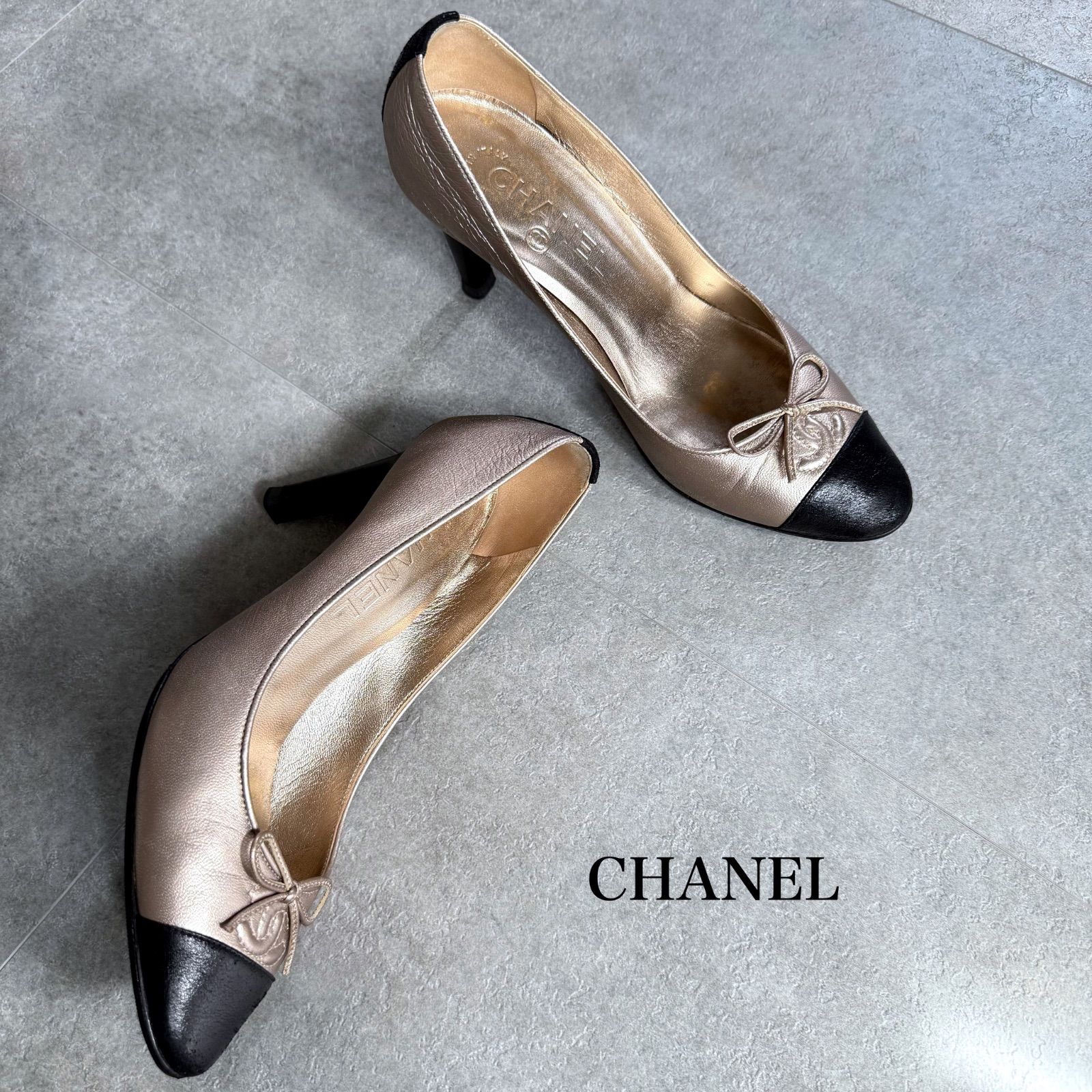 CHANEL シャネル ココマーク リボンパンプス バイカラー ゴールド
