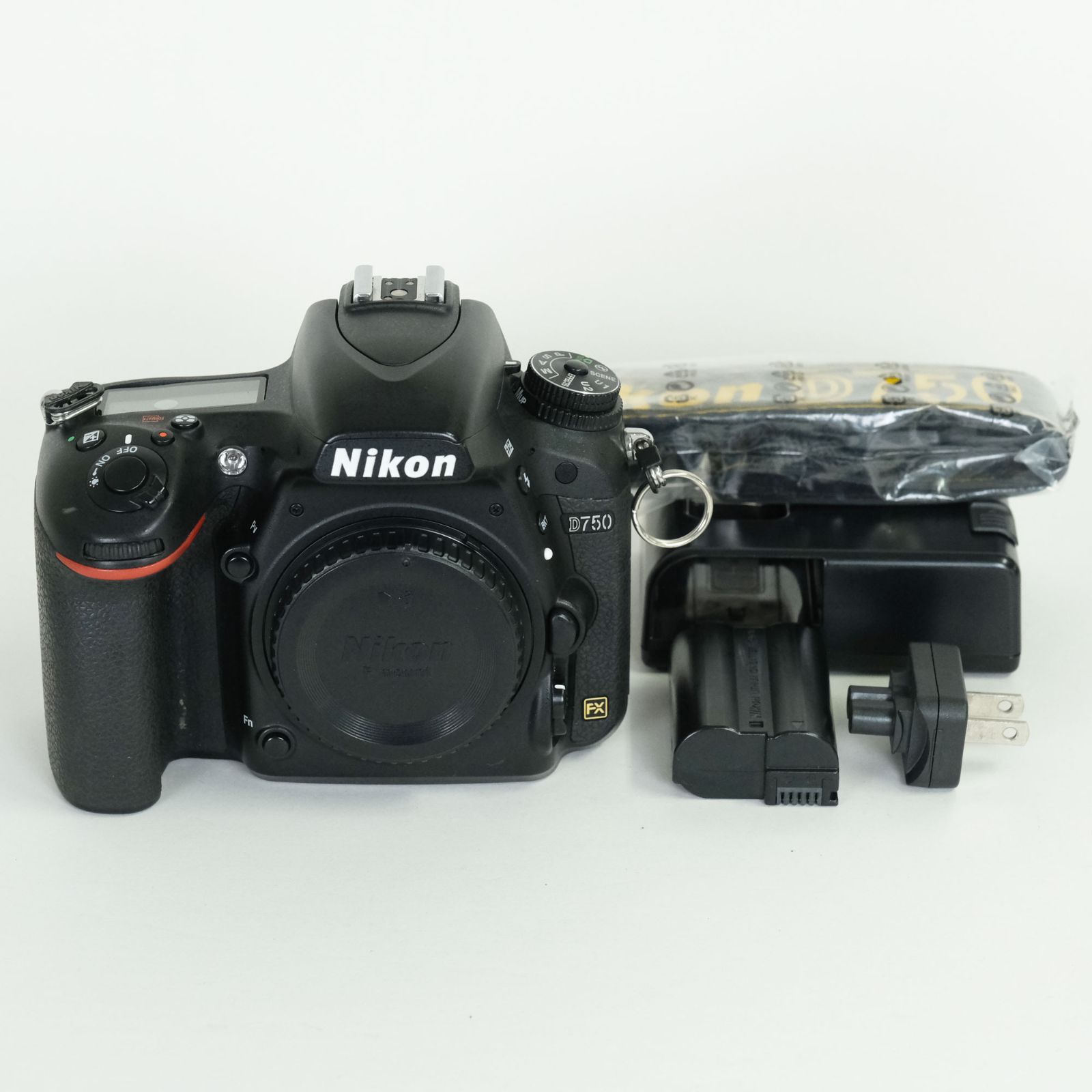並品 | シャッター数87,930回｜注意事項あり] Nikon D750 [ボディ