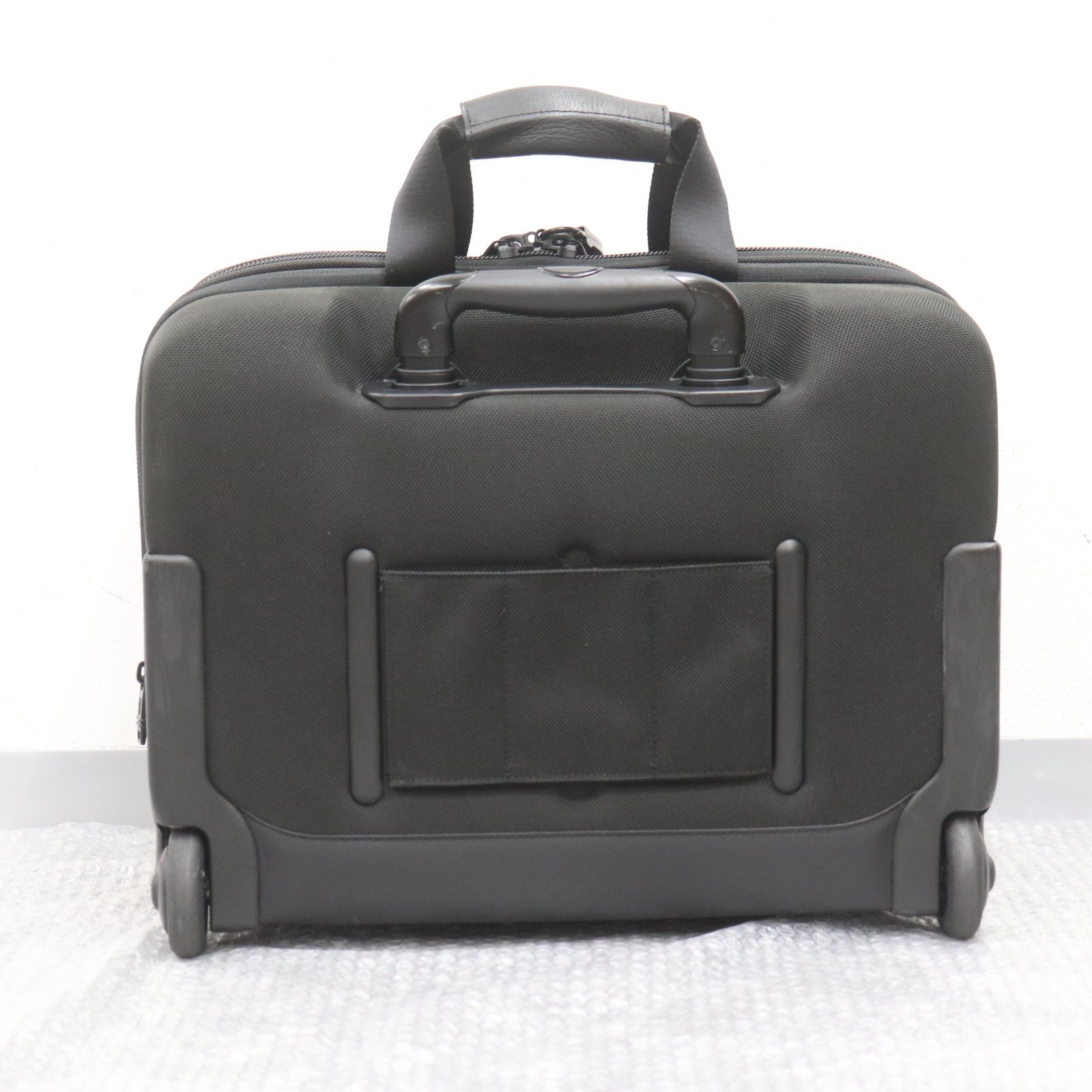 IT4D4CQD6ANC TUMI トゥミ 26127DH ナイロンキャンバス 2輪 キャリー