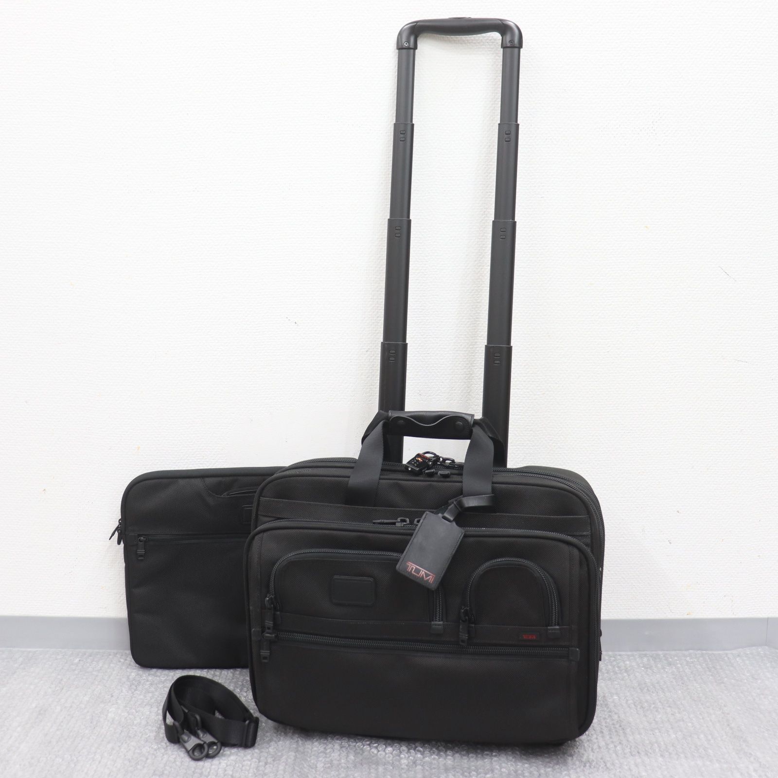 IT4D4CQD6ANC TUMI トゥミ 26127DH ナイロンキャンバス 2輪 キャリー