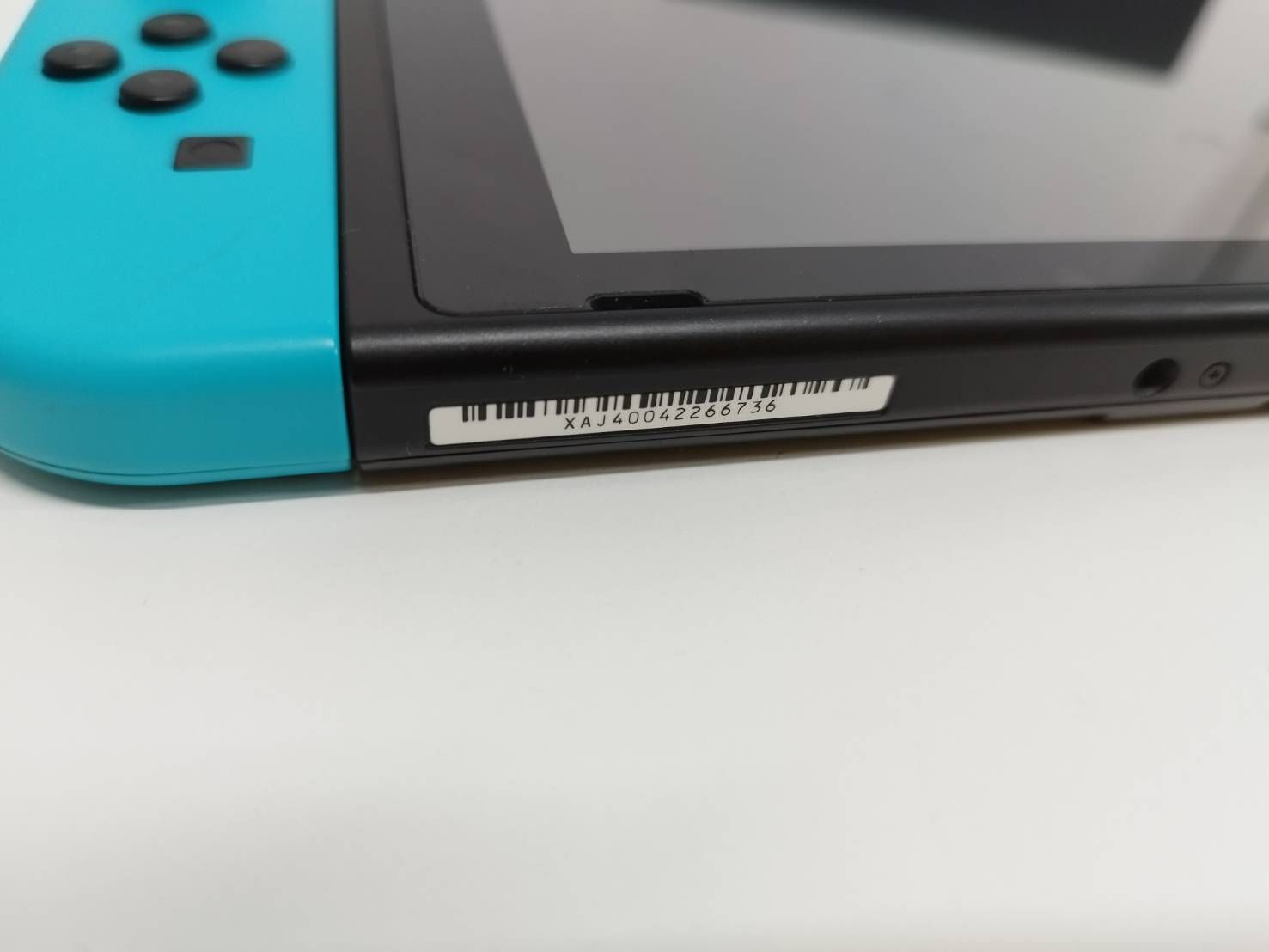 良品】Nintendo Switch 本体 HAC-001/2018年製/充電スタンドつき