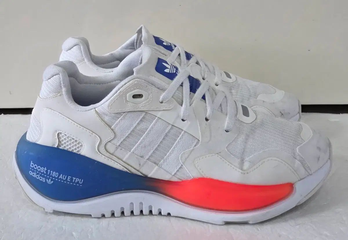 265 アディダス オリジナル ZXアルカイン クラウドホワイト ブルー