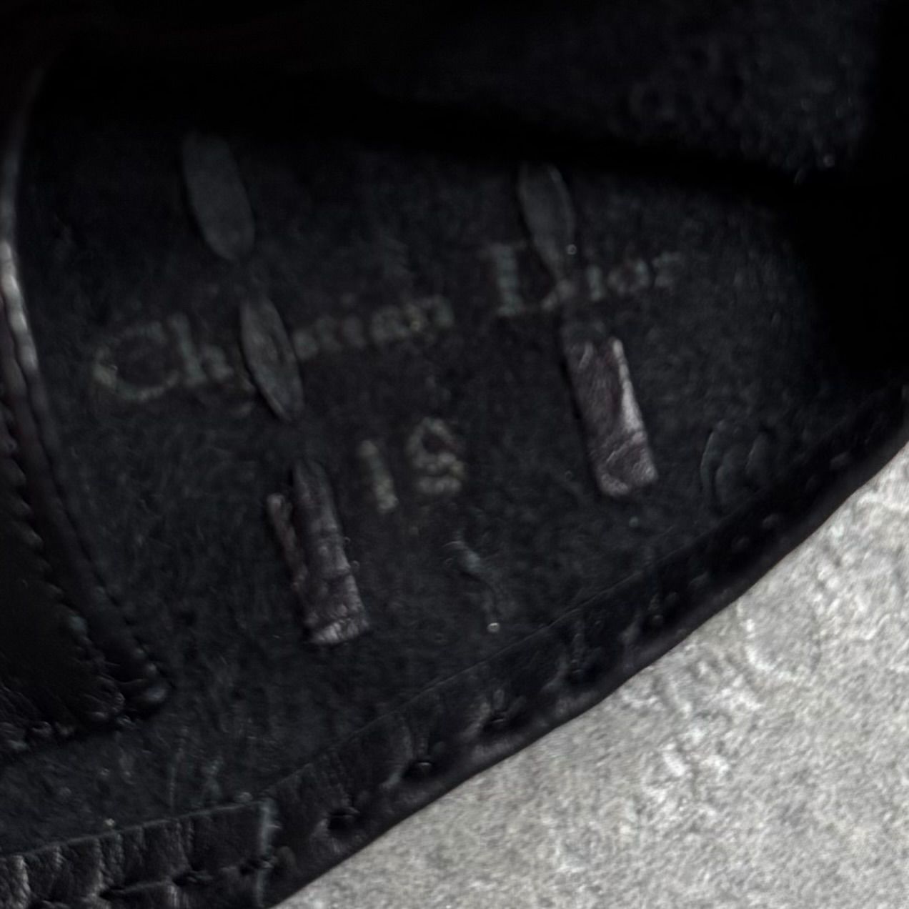 Christian Dior クリスチャンディオール ロゴ レザー グローブ 手袋 黒