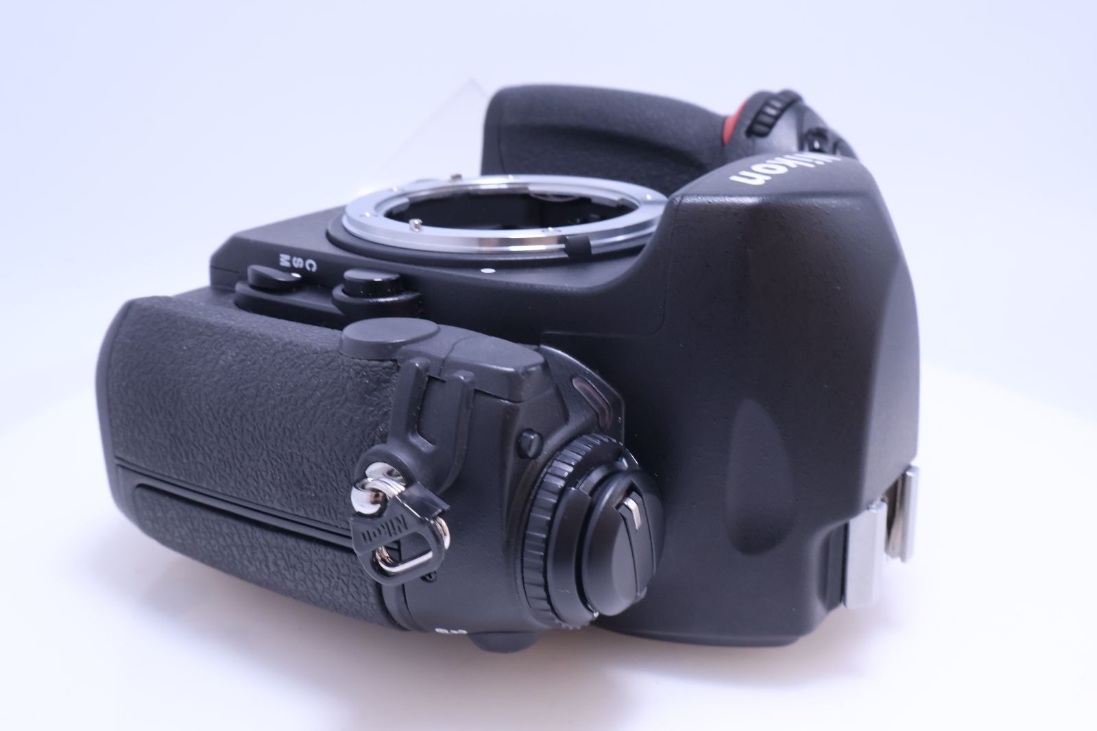 極美品】Nikon F6 ボディ フィルムカメラ 一眼レフ - メルカリ