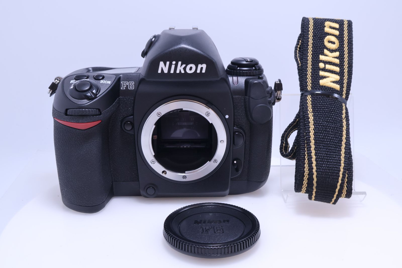 極美品】Nikon F6 ボディ フィルムカメラ 一眼レフ - メルカリ