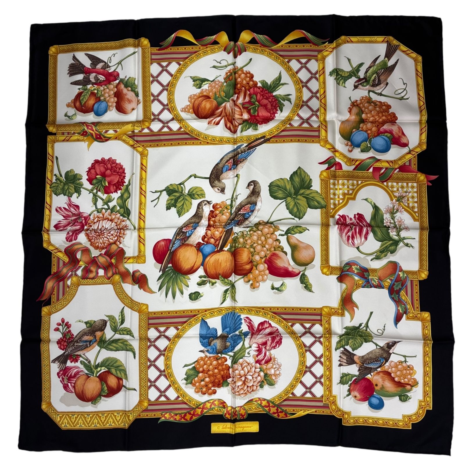 新品同様 Salvatore Ferragamo サルヴァトーレ フェラガモ スカーフ