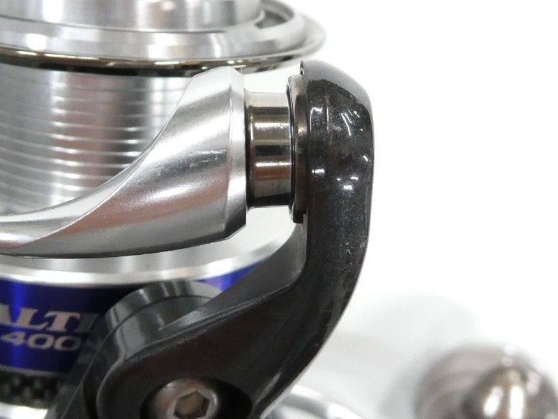 ダイワ 10ソルティガ 4000 (01-9103130002) - メルカリ