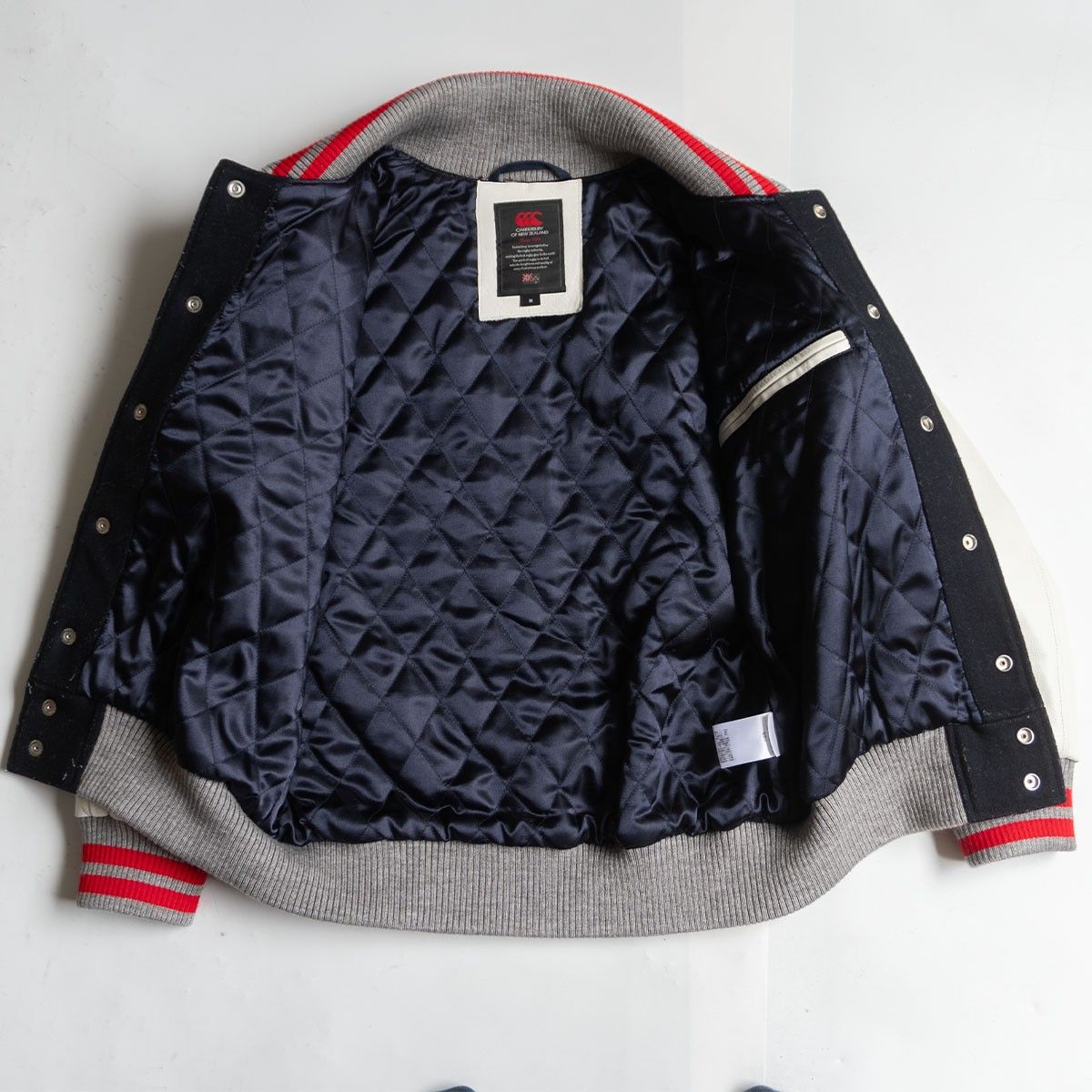 カンタベリー 【美品】CANTERBURY【フルデコ レザー スタジャン】M 