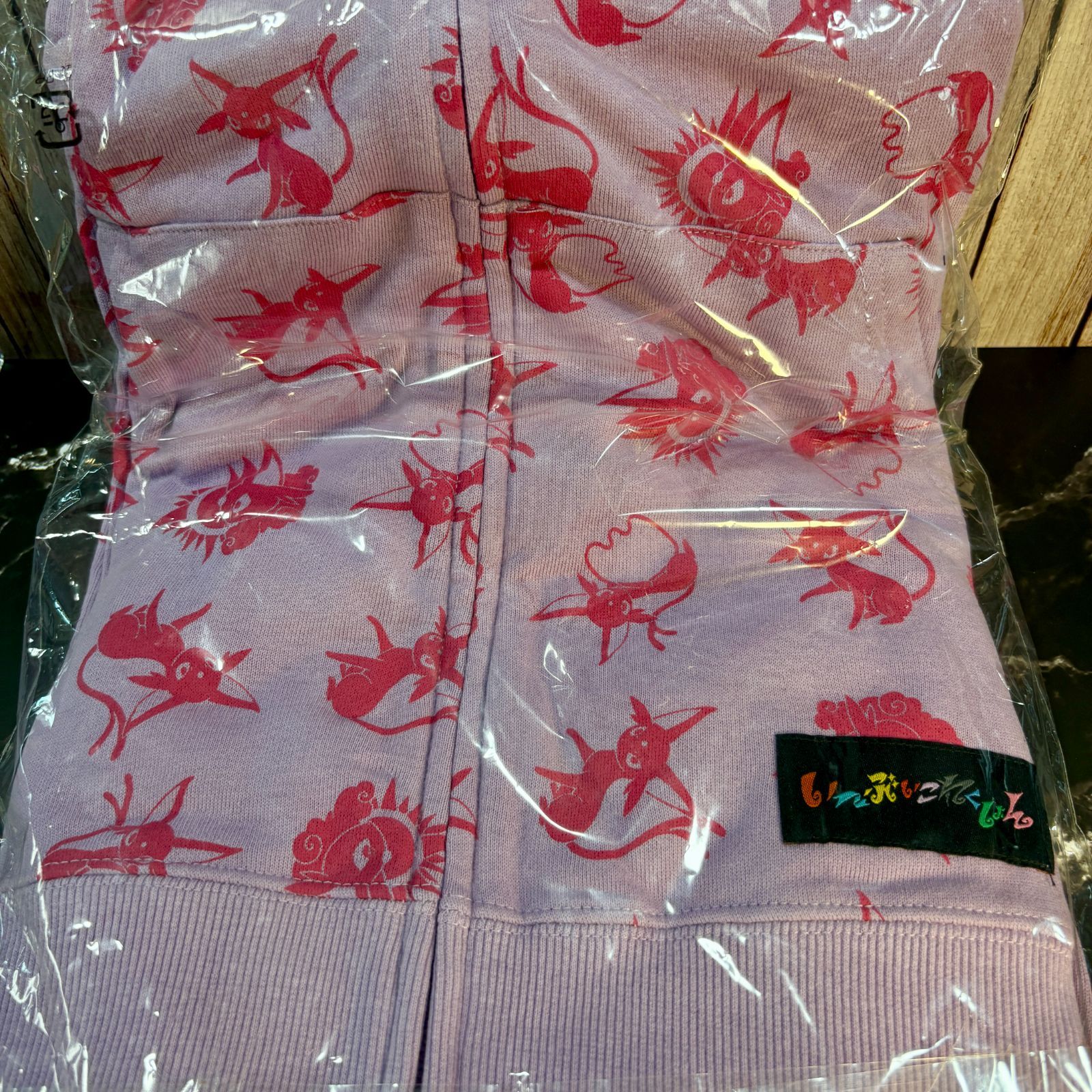新品未使用 イーブイコレクション Colorful エーフィ パーカー