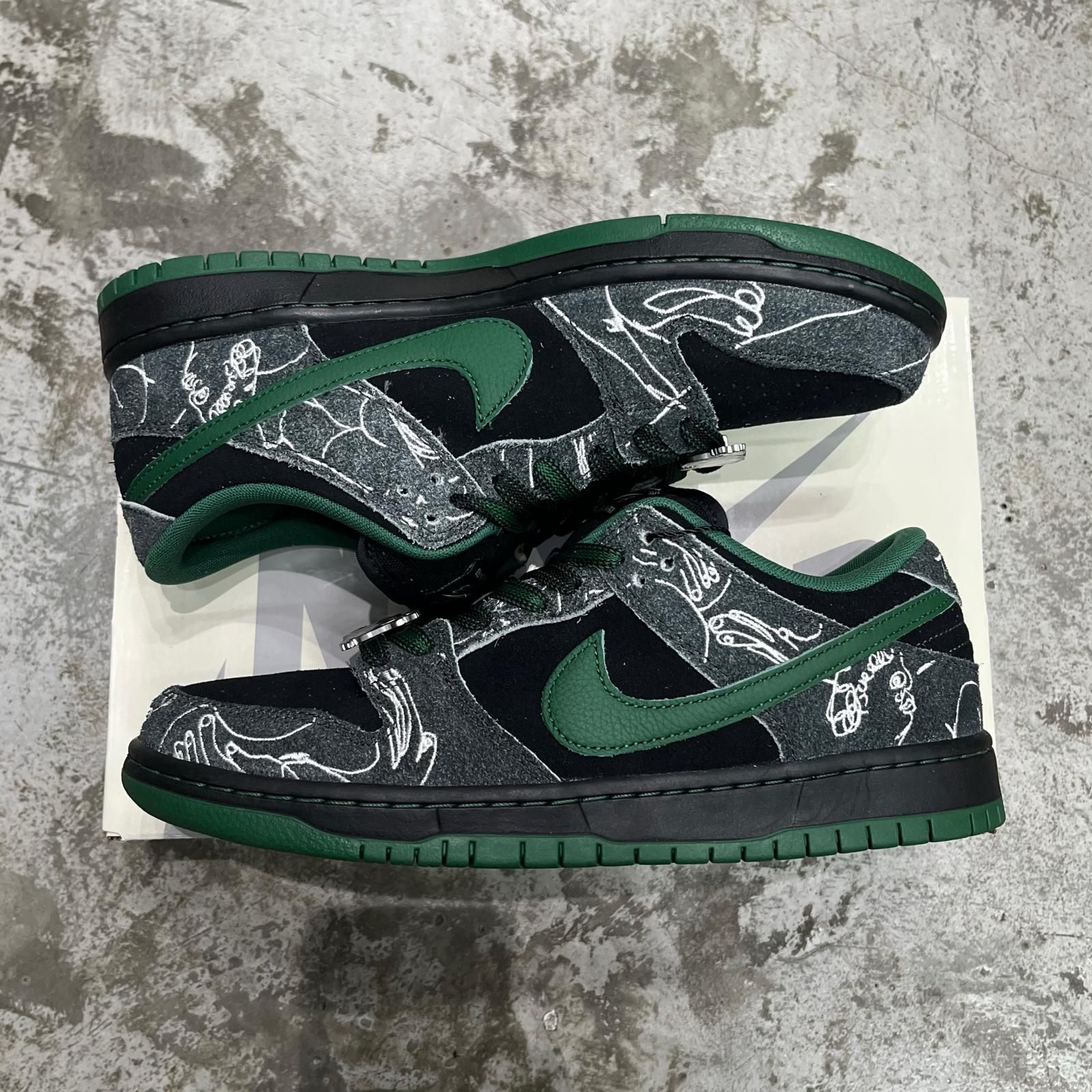 NIKE SB × There Skateboards Dunk Low Pro ダンク ロー プロ アンスラ