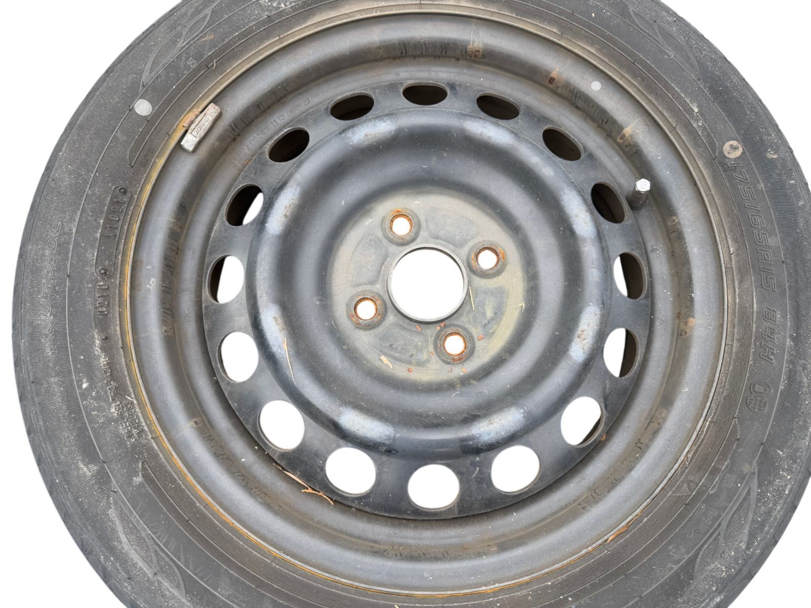 アクア NHP10 スチールホイール 4本セット 175/65R15 15×5J 管理番号