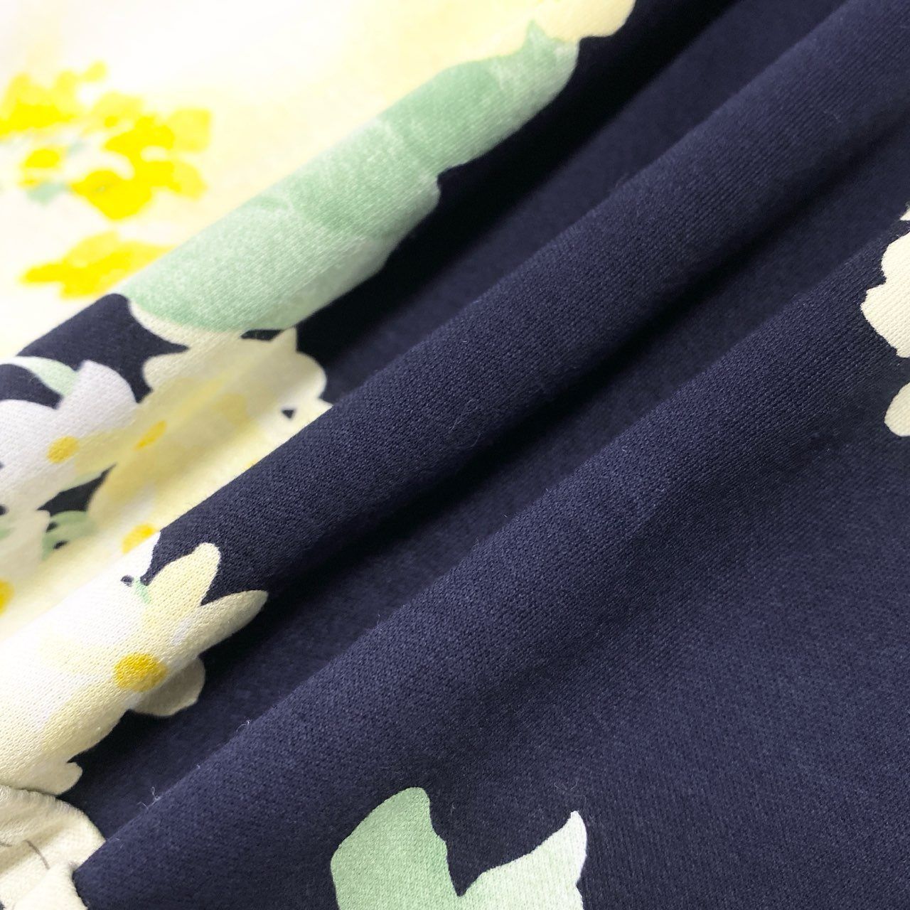 60c6《美品》 LEONARD レオナール 美しい花柄プリント 半袖カットソー