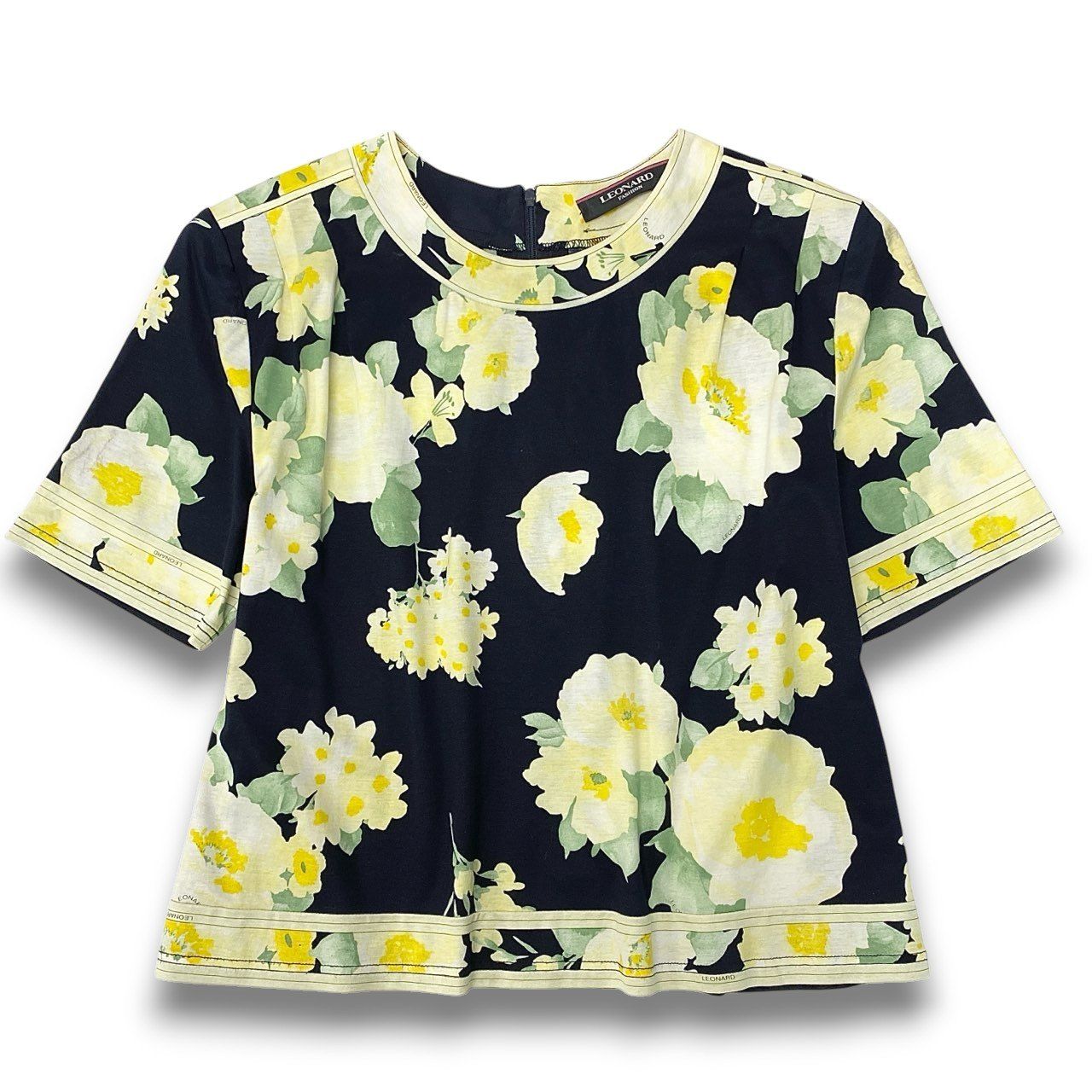 60c6《美品》 LEONARD レオナール 美しい花柄プリント 半袖カットソー